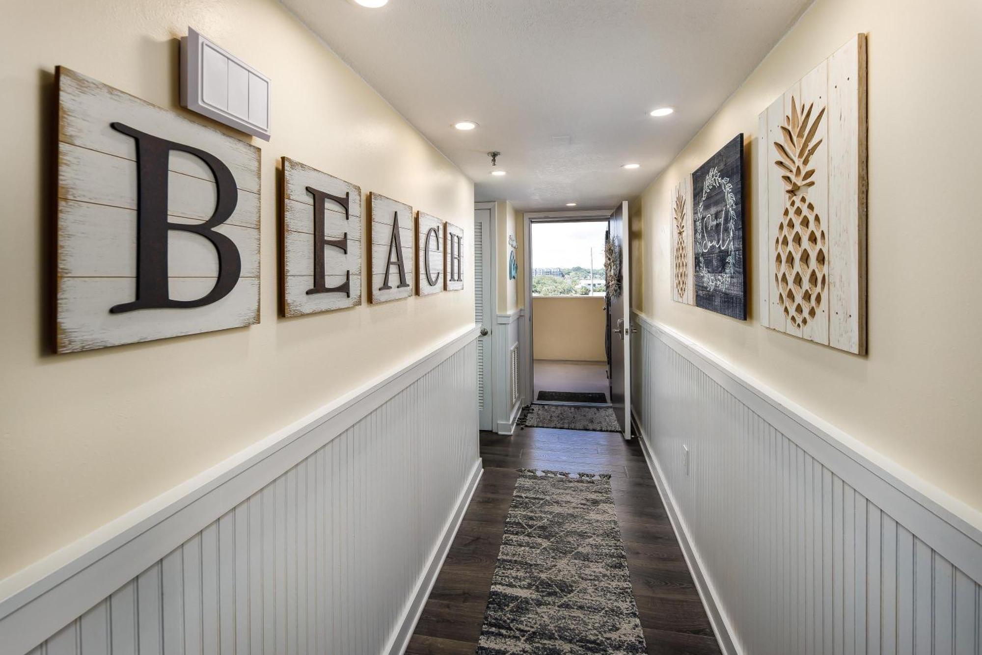 Surf Dweller 508 Apartment