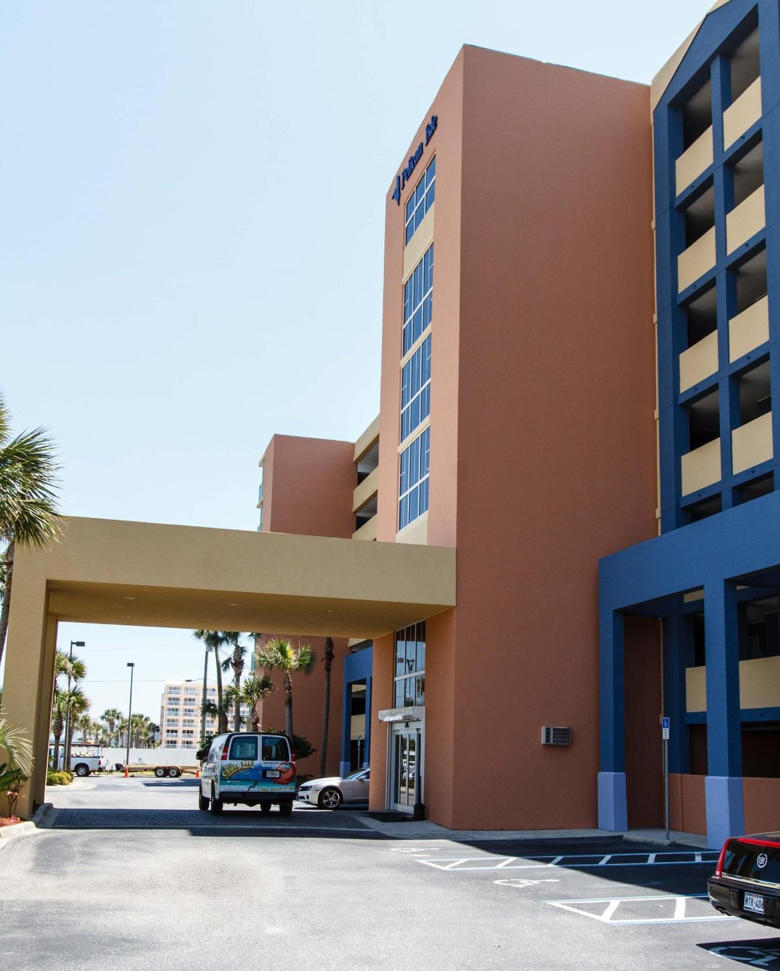 Pelican Isle 503 Apartment