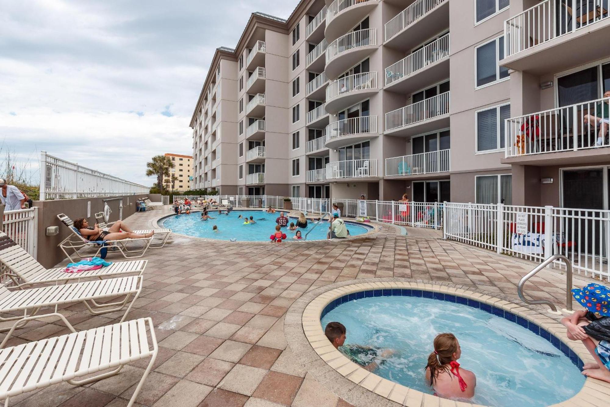 Ip510-beautifully 3bd Beachfront-beach Service Apartment