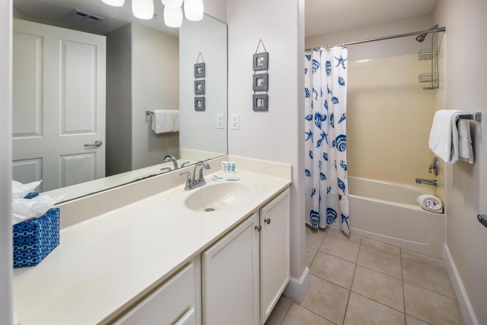 South 102 - Mystic Tides Apartment