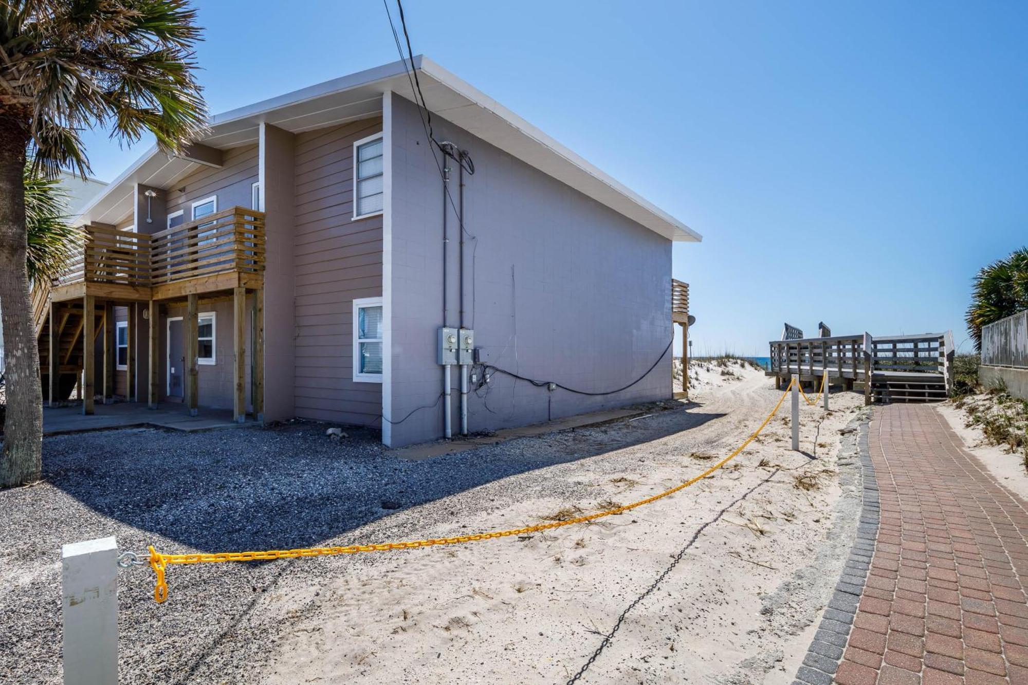 Holiday home Coconut House B By Brooks And Shorey Resorts