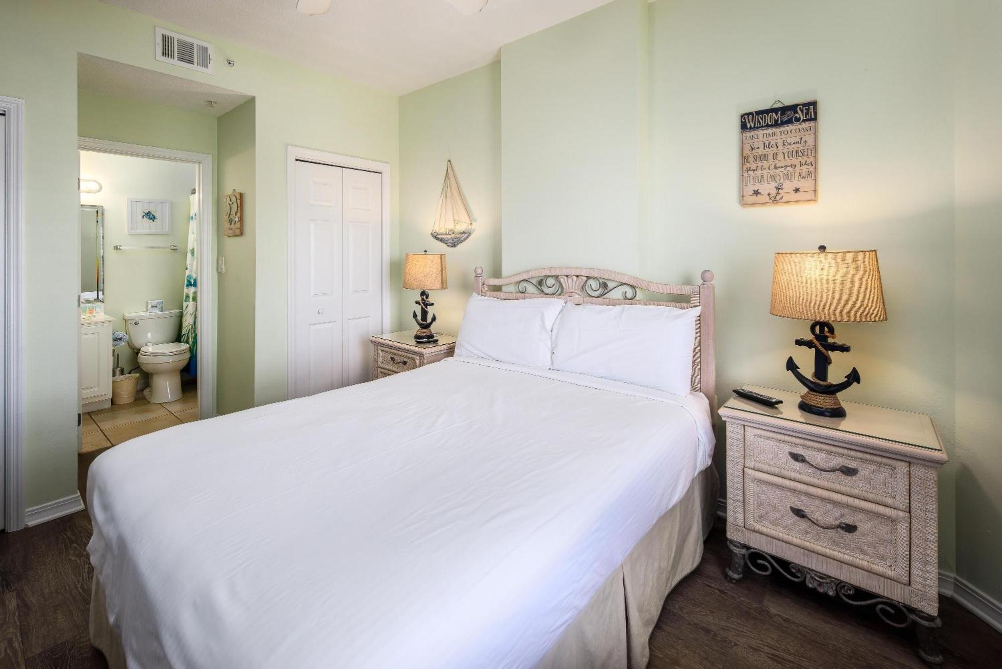 Gulf Dunes 610 - Surfside Sanctuary * Fort Walton Beach
