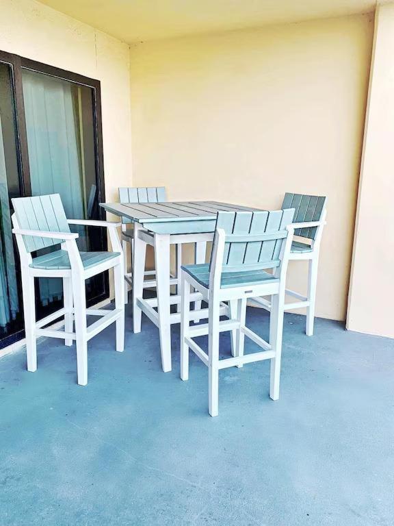Family Tides-the Ultimate Family Beachfront Condo!