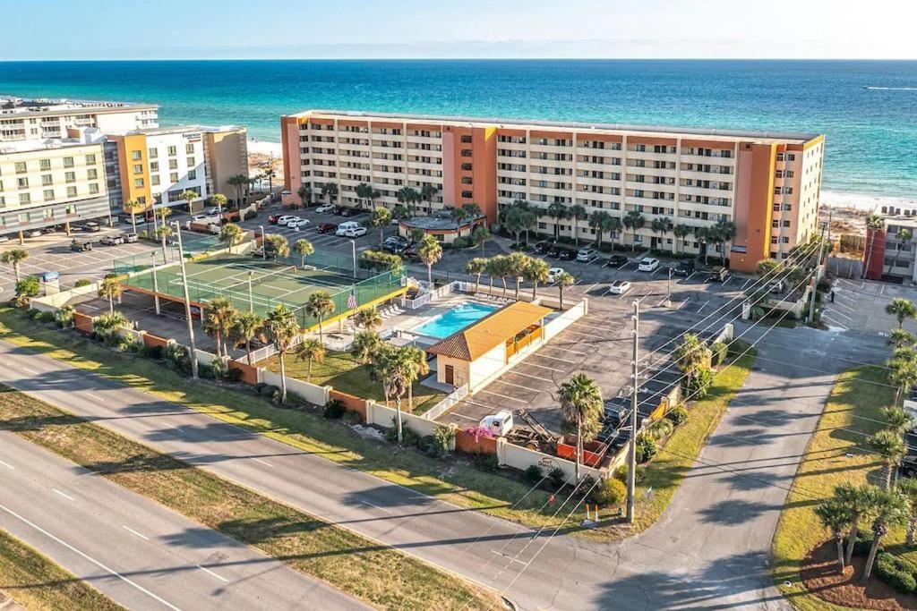 Family Tides-the Ultimate Family Beachfront Condo! Apartment