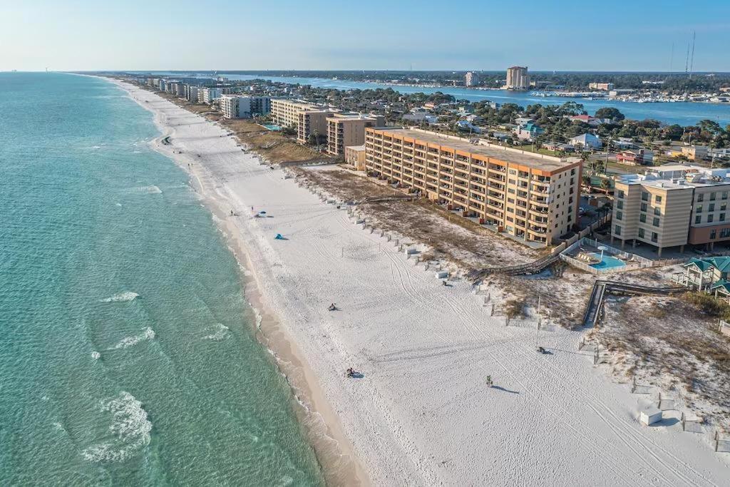 Family Tides-the Ultimate Family Beachfront Condo! Fort Walton Beach