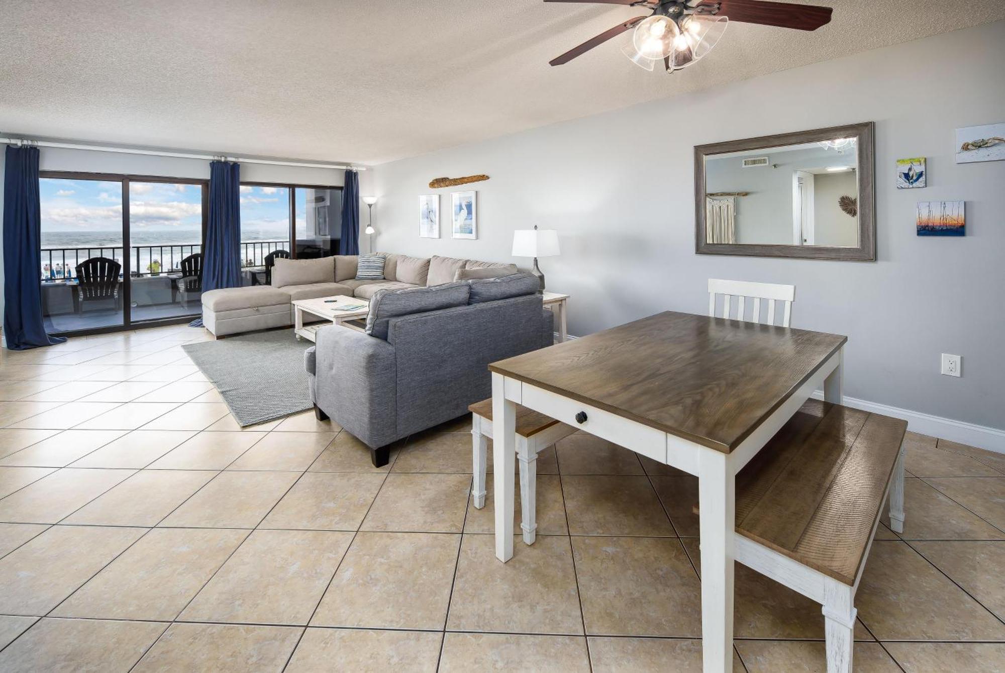Apartment Surf Dweller 206 - Crescent Cove