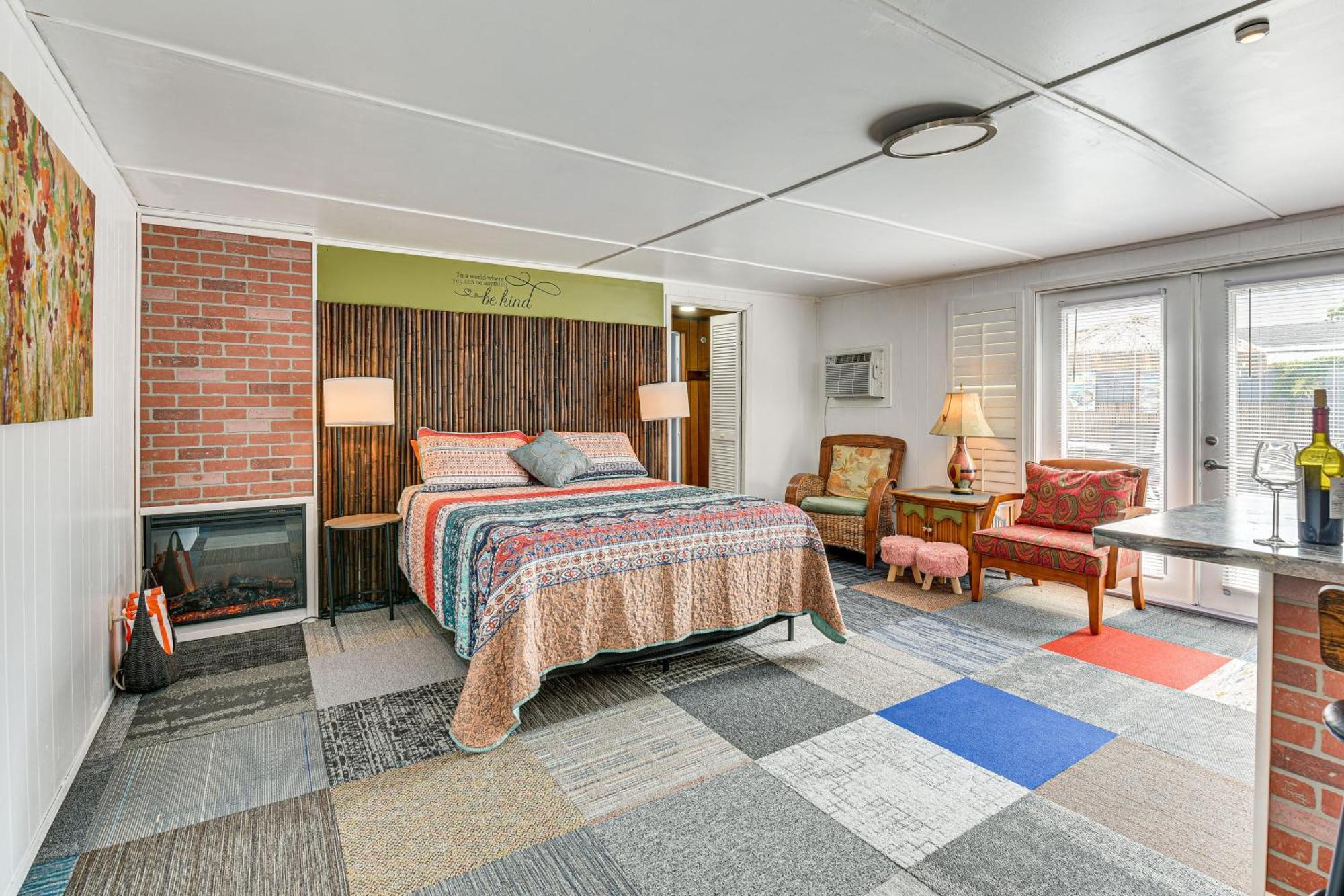 Walton With Shared Pool And Patio! Apartment Fort Walton Beach