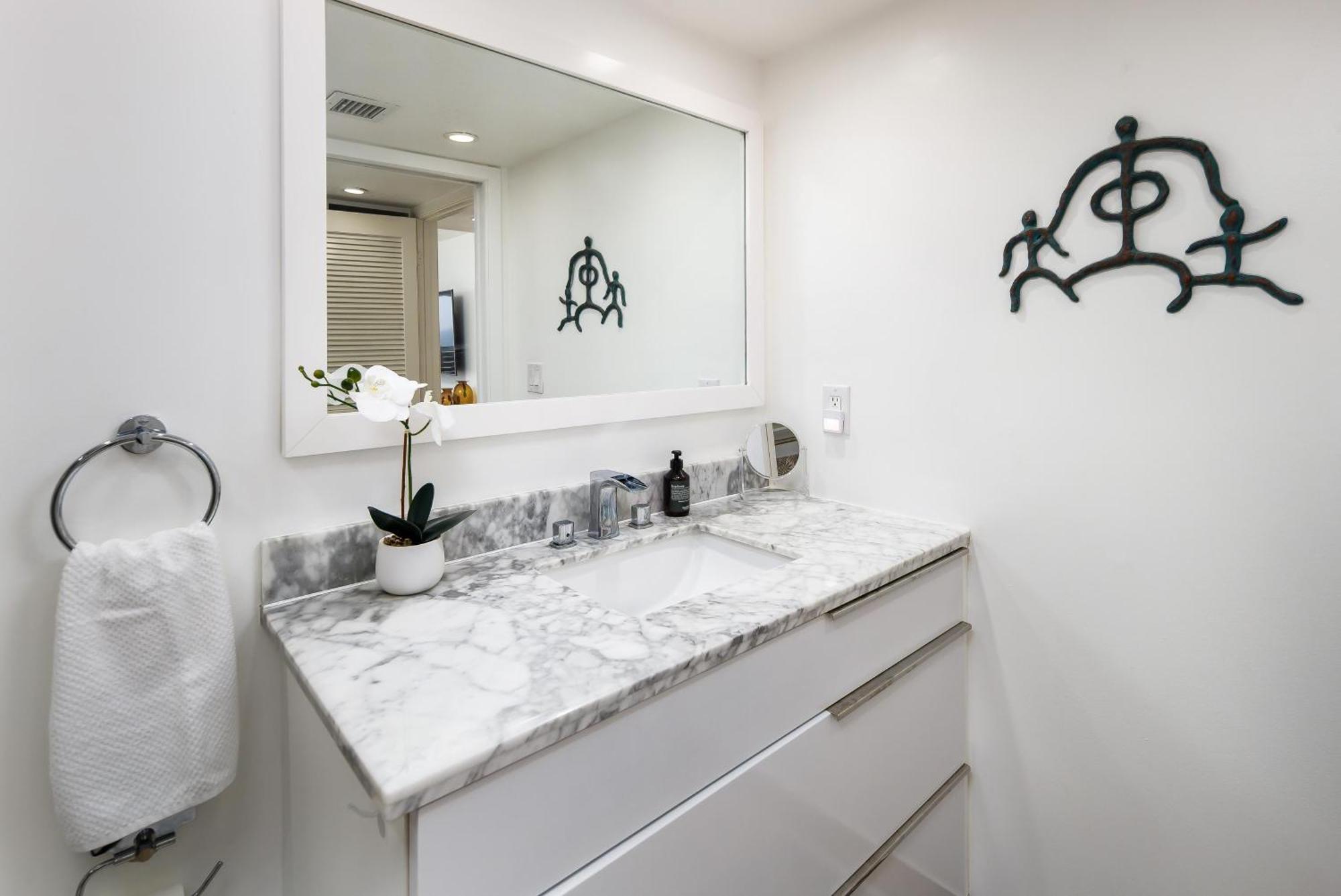 Surf Dweller 703 Apartment *