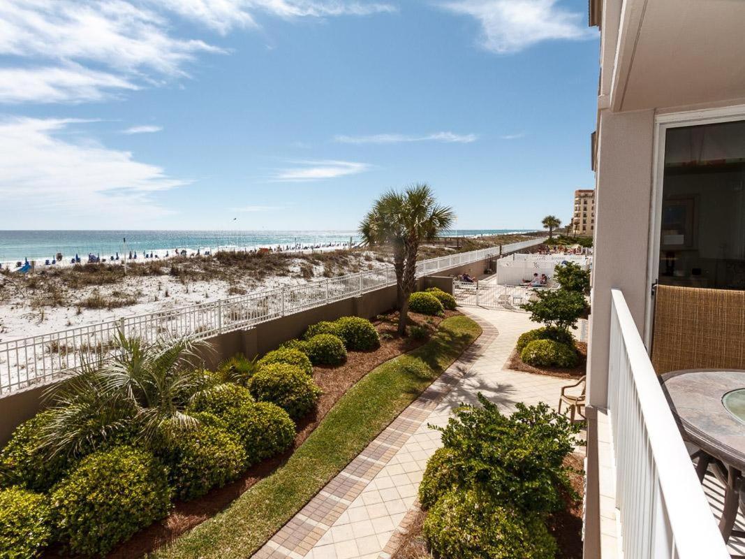 Island Princess 202 * Fort Walton Beach