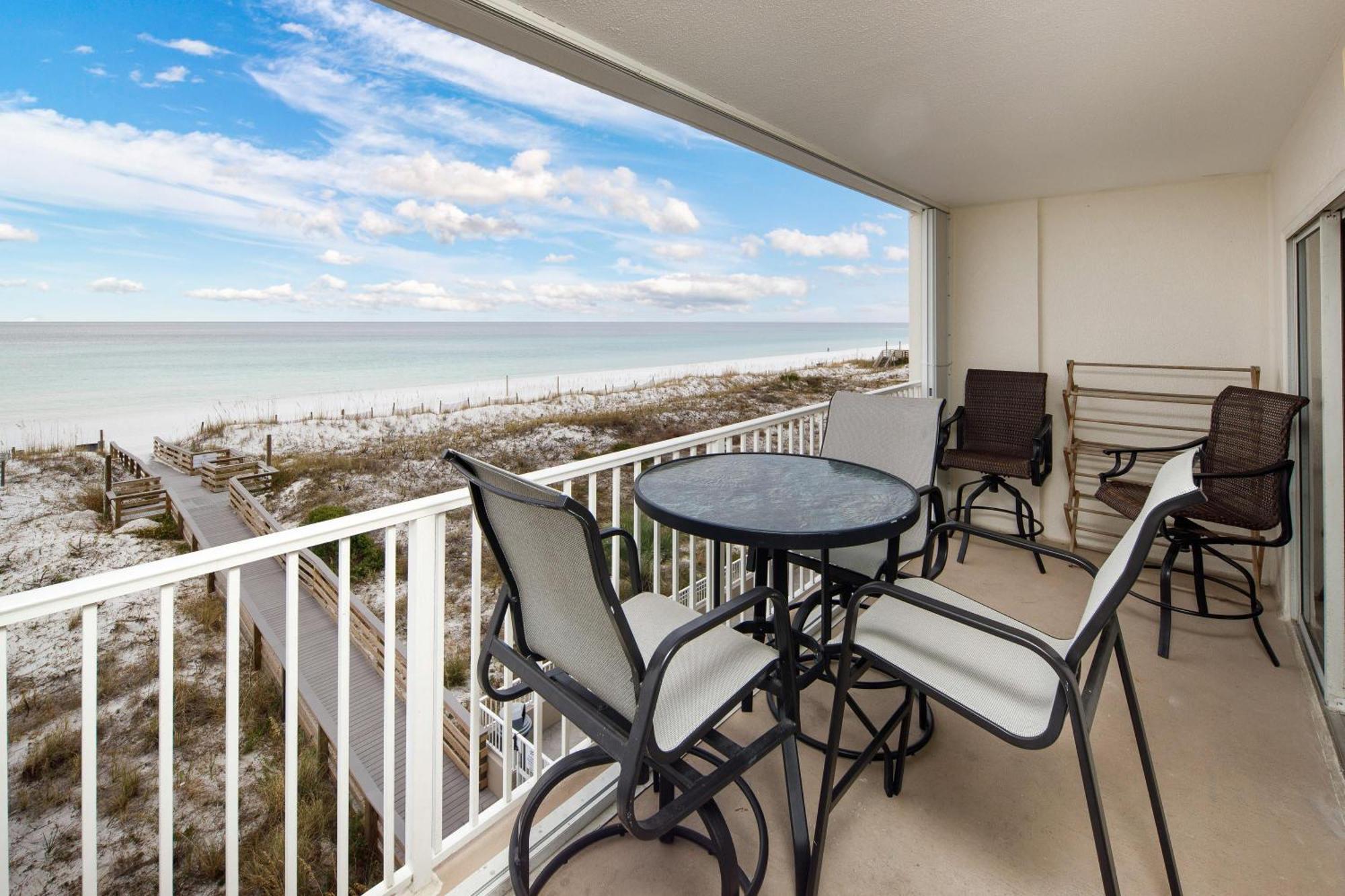 Gulf Dunes 302 *