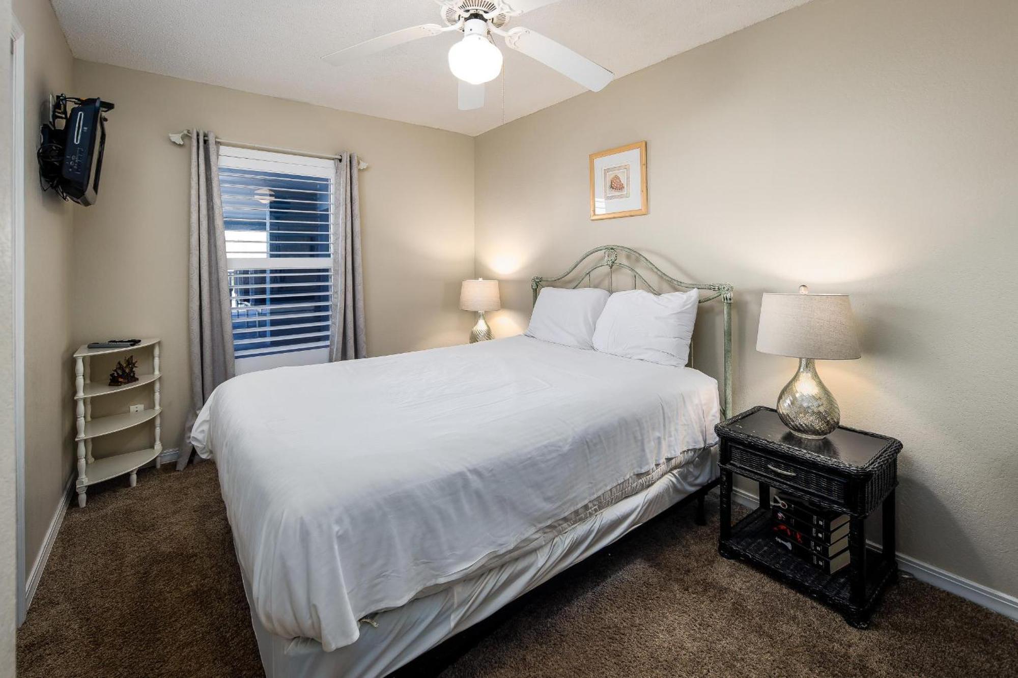 Islander 5008 - Waves Of Wonder * Fort Walton Beach