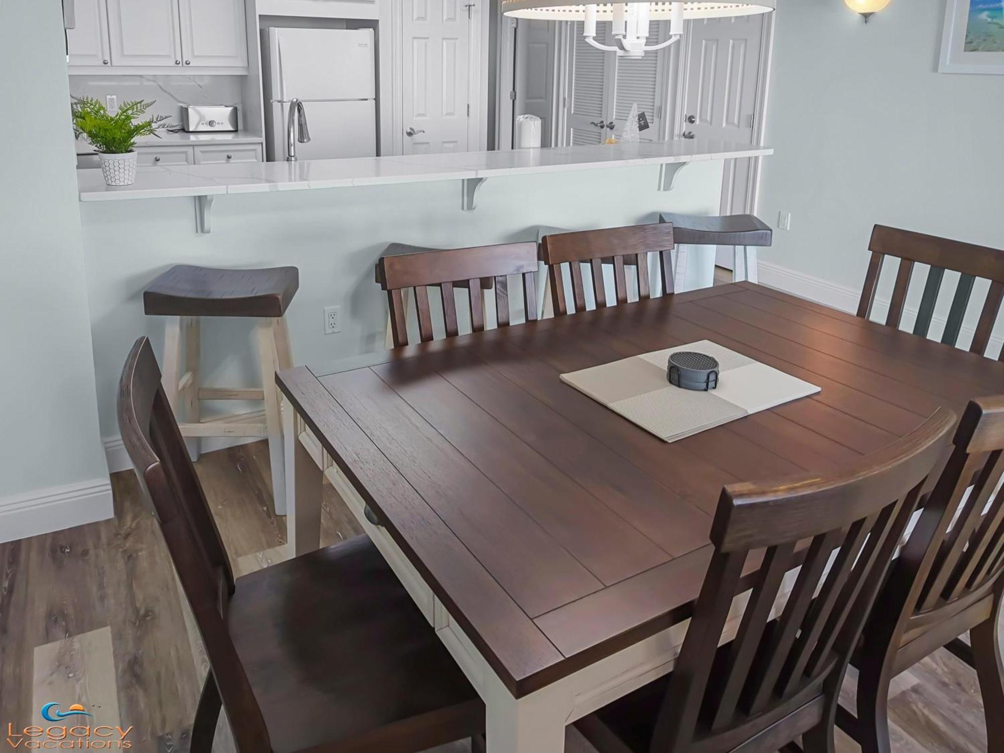Smp 503 - Updated Beachfront - Free Service! Apartment *