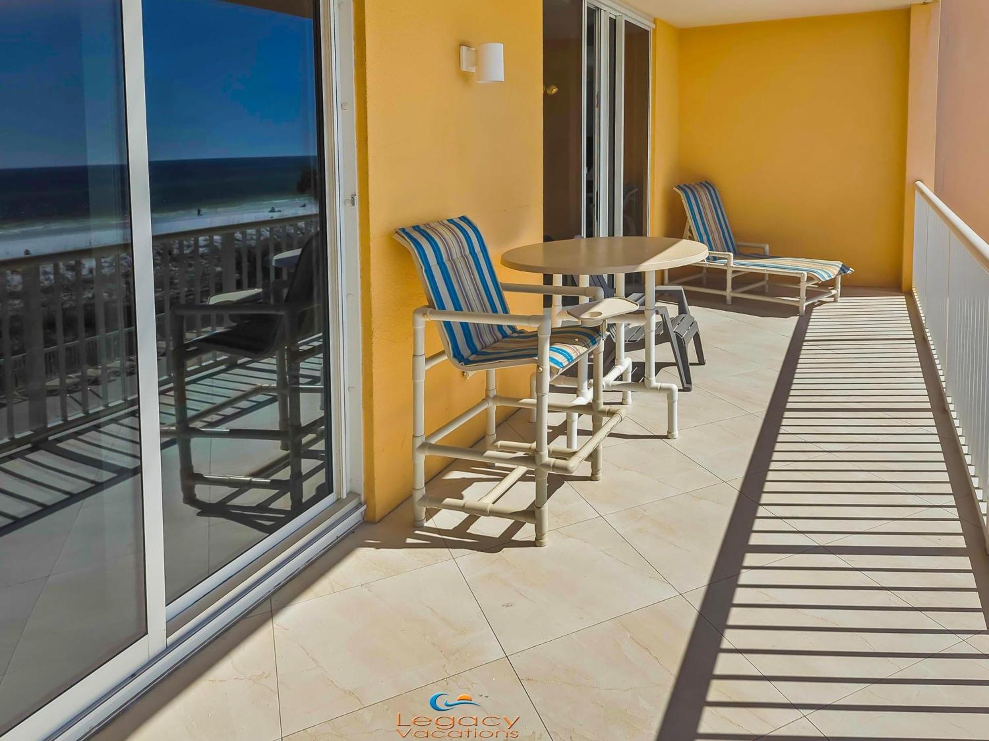 Azure #307 - 3bd Beachfront - King Beds! Apartment