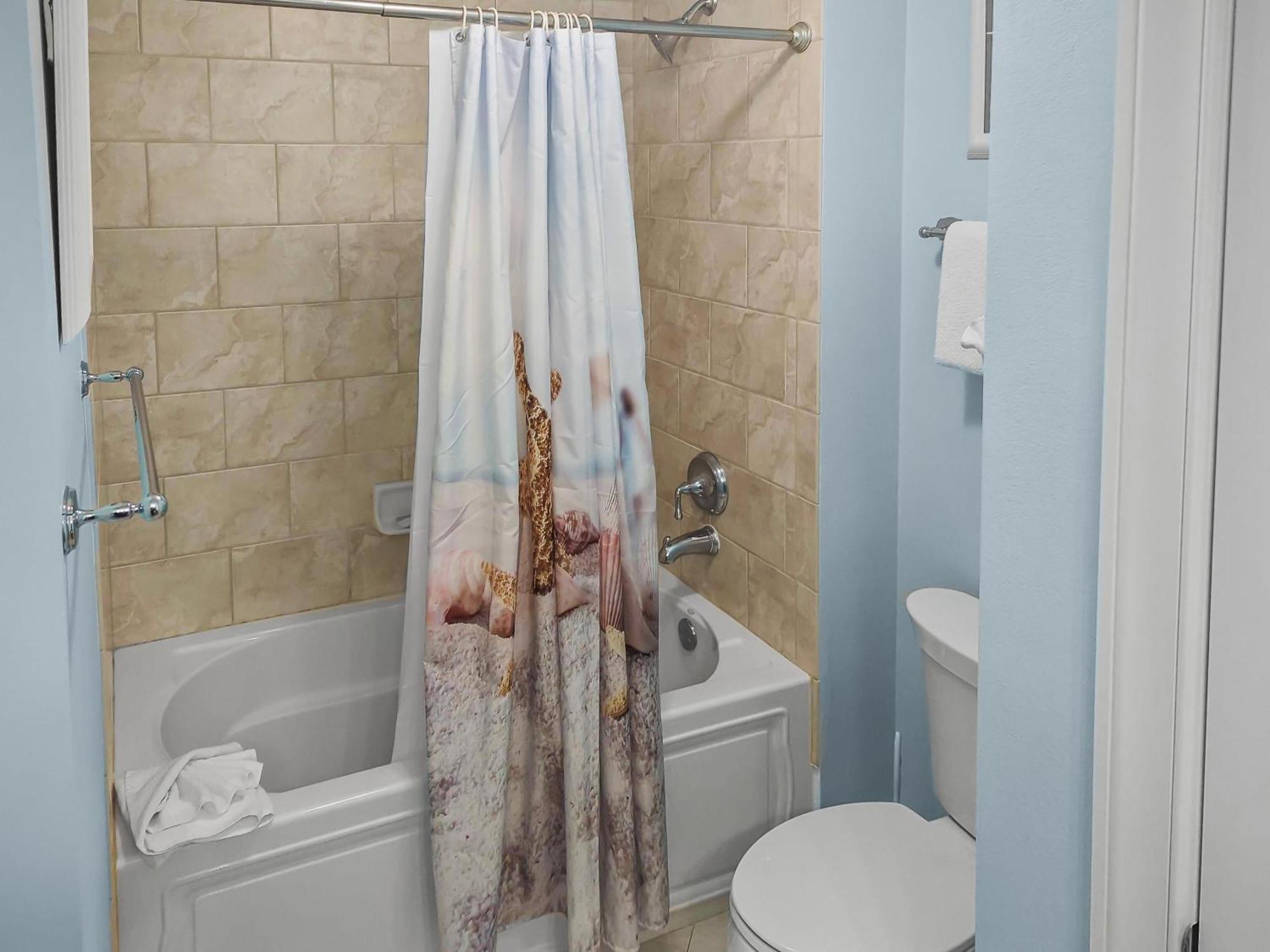 Apartment Azure #307 - 3bd Beachfront - King Beds! Fort Walton Beach