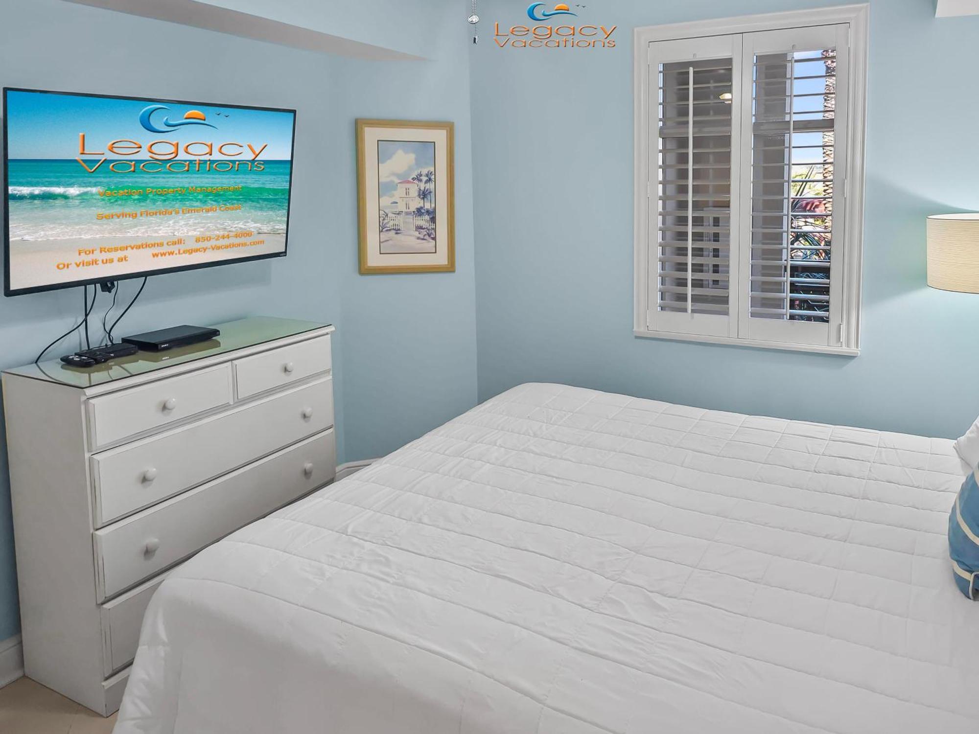 Azure #307 - 3bd Beachfront - King Beds! *