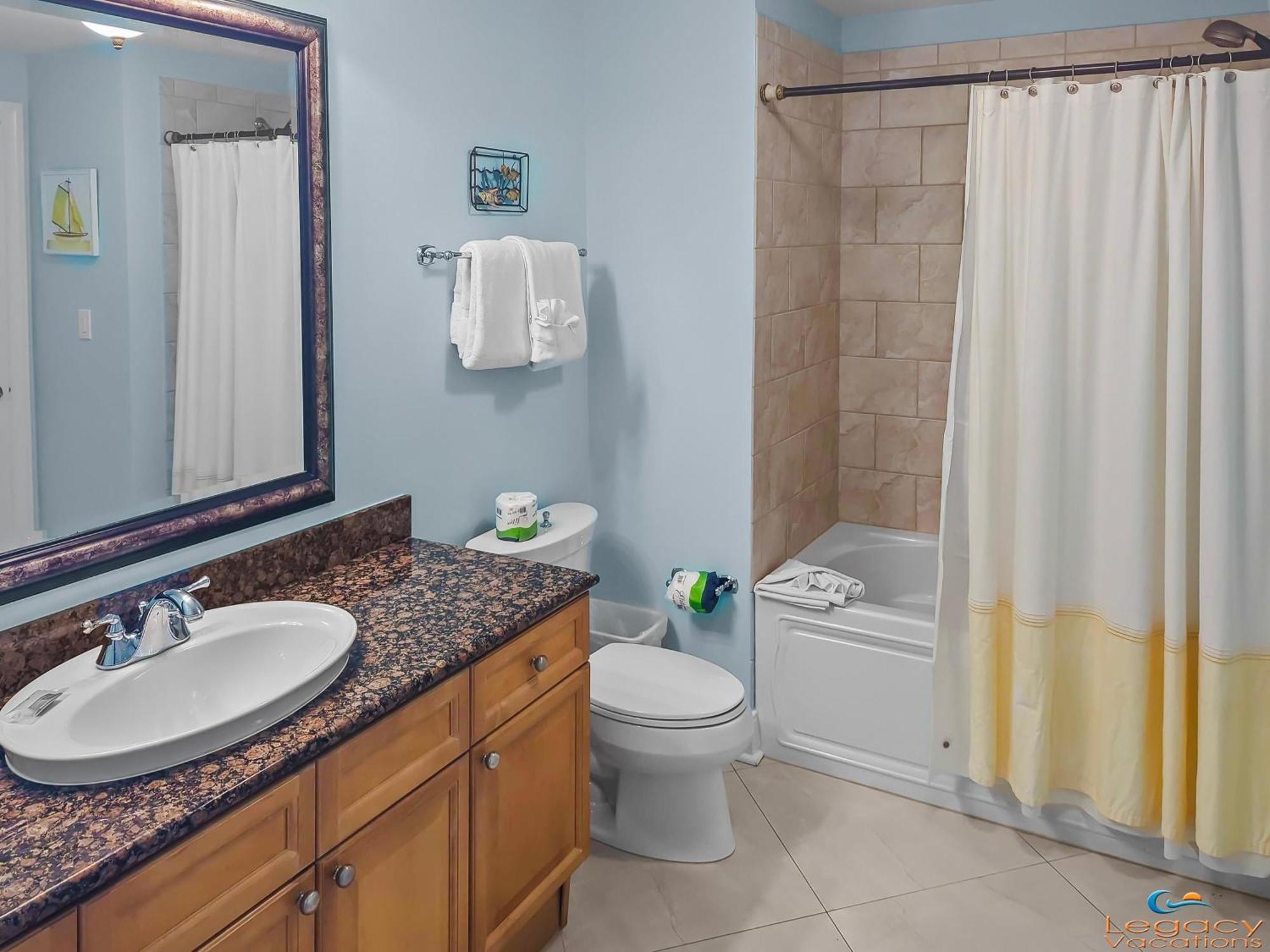 Azure #307 - 3bd Beachfront - King Beds! * Fort Walton Beach