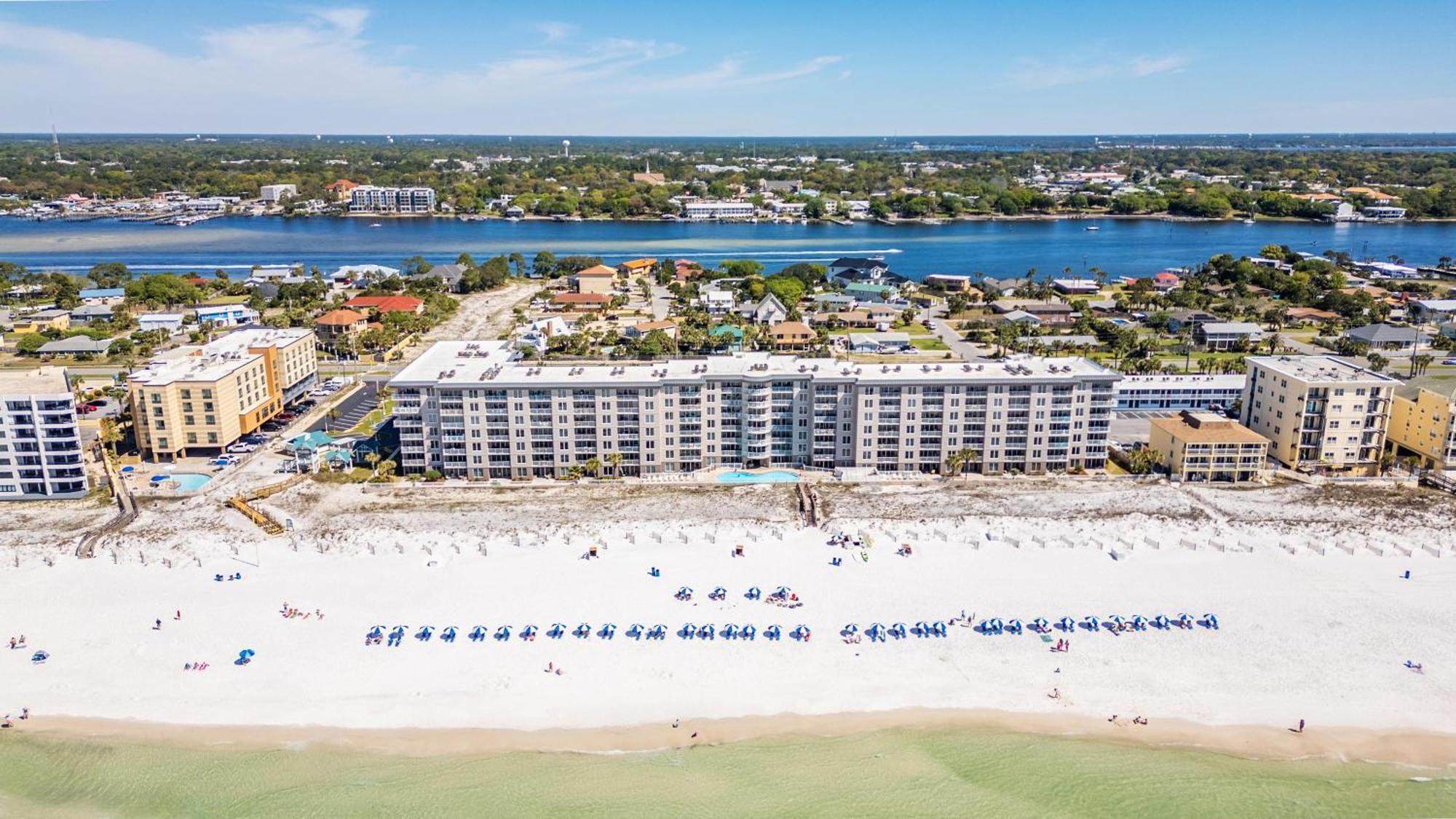 3 Bedroom Beachfront - Popular Dates Available! Fort Walton Beach