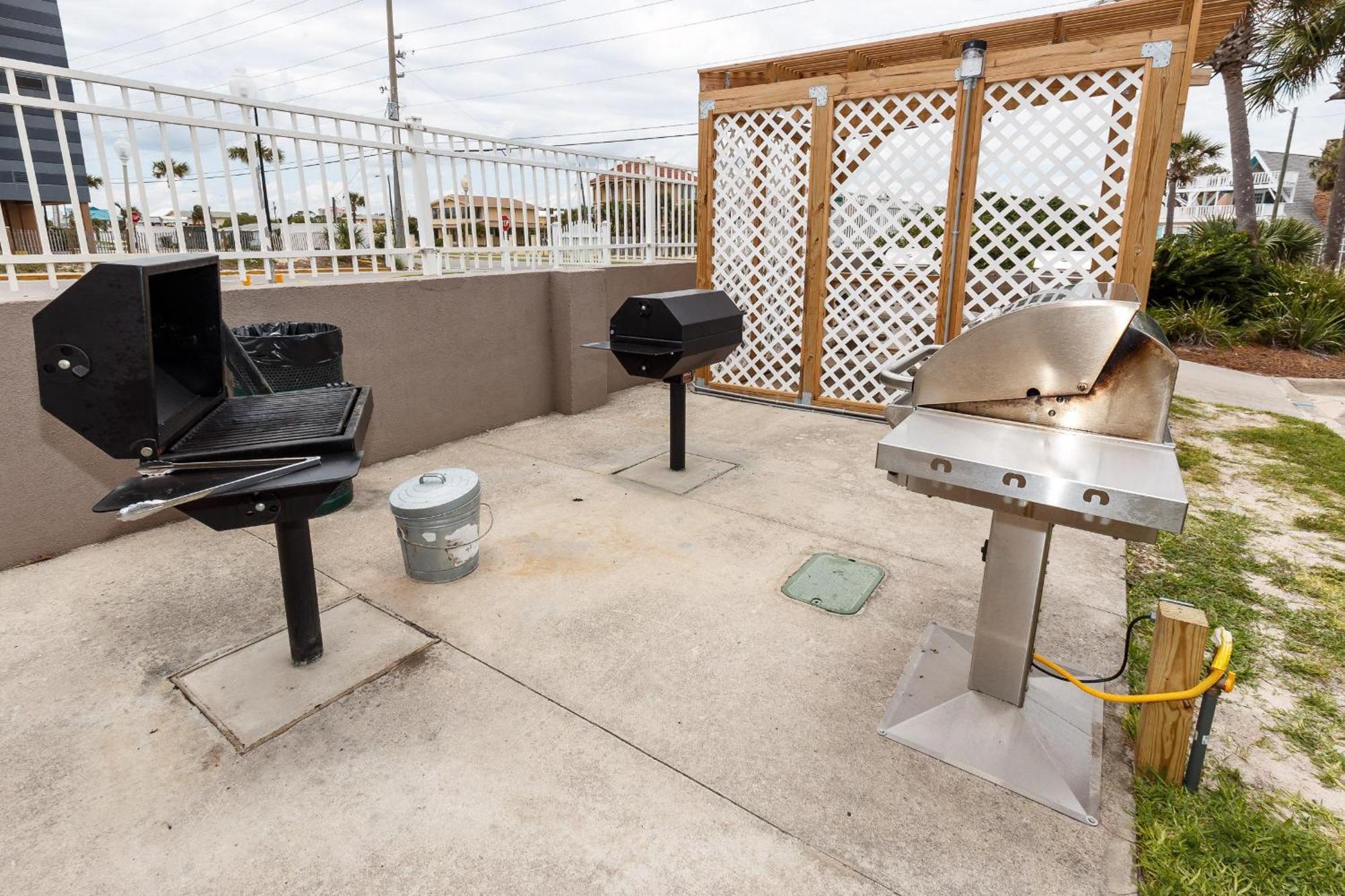 3 Bedroom Beachfront - Popular Dates Available! *