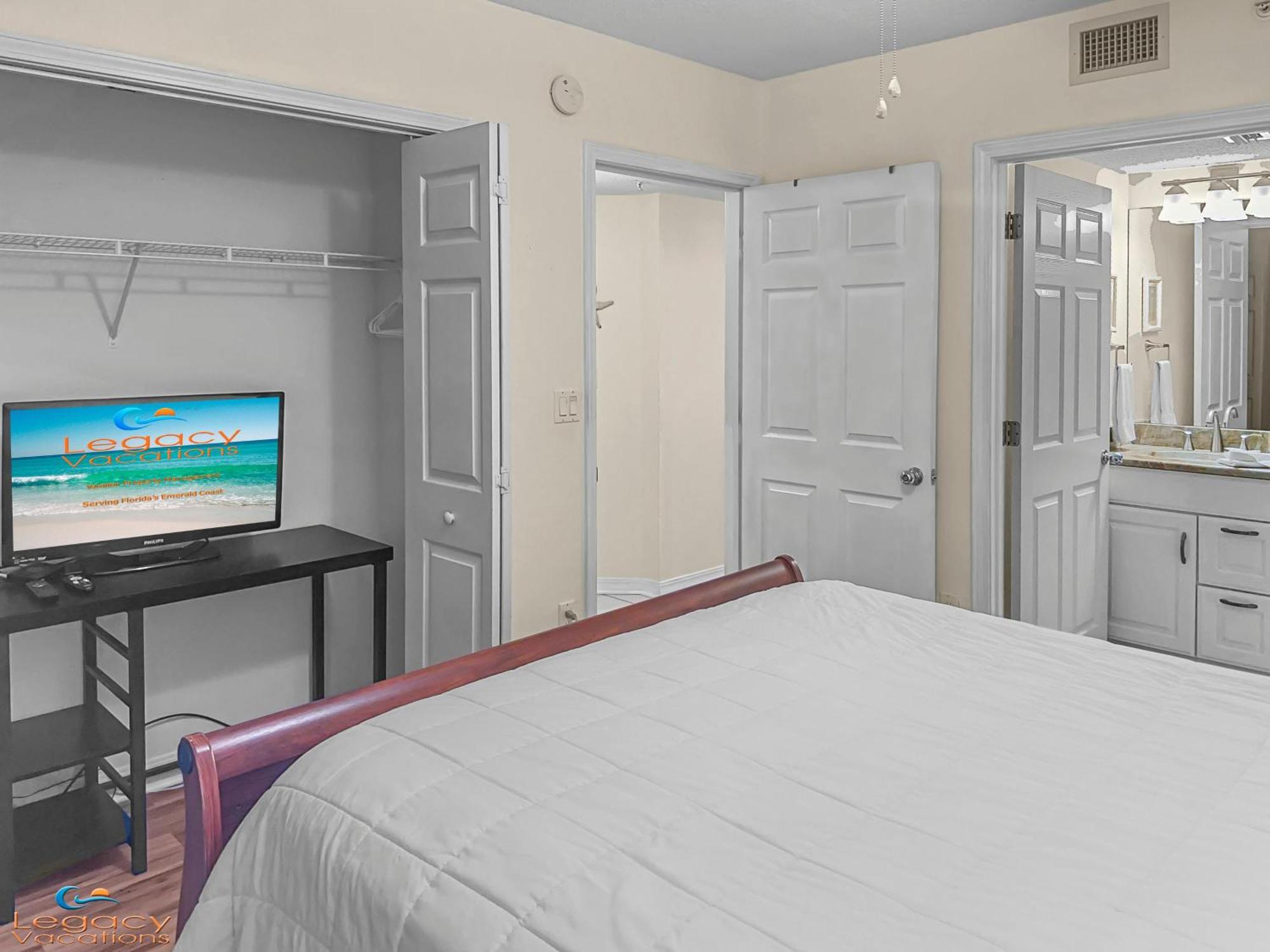 3 Bedroom Beachfront - Popular Dates Available! * Fort Walton Beach