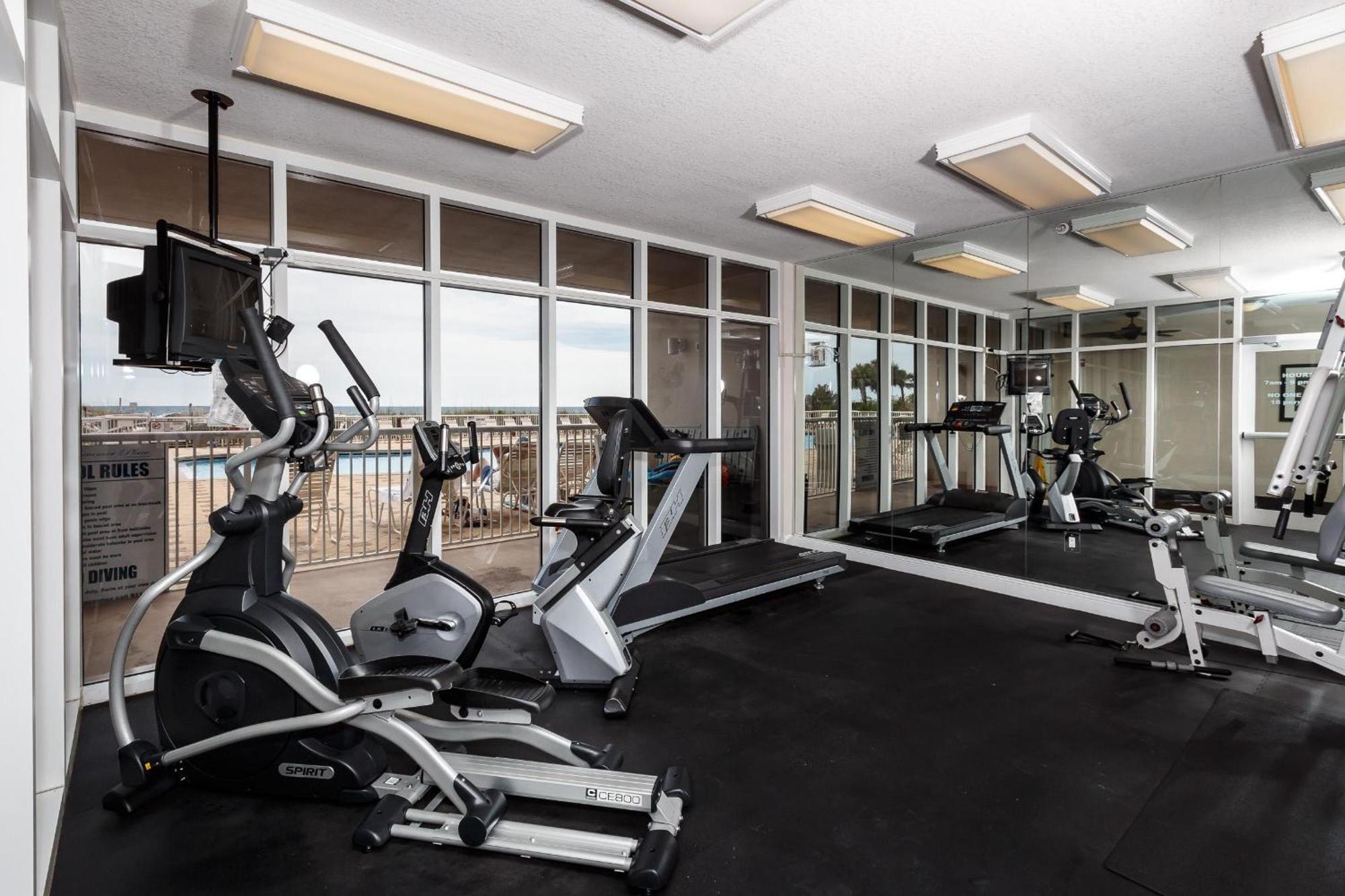 Smp 307 - Beachfront - Flexible Dates! Apartment