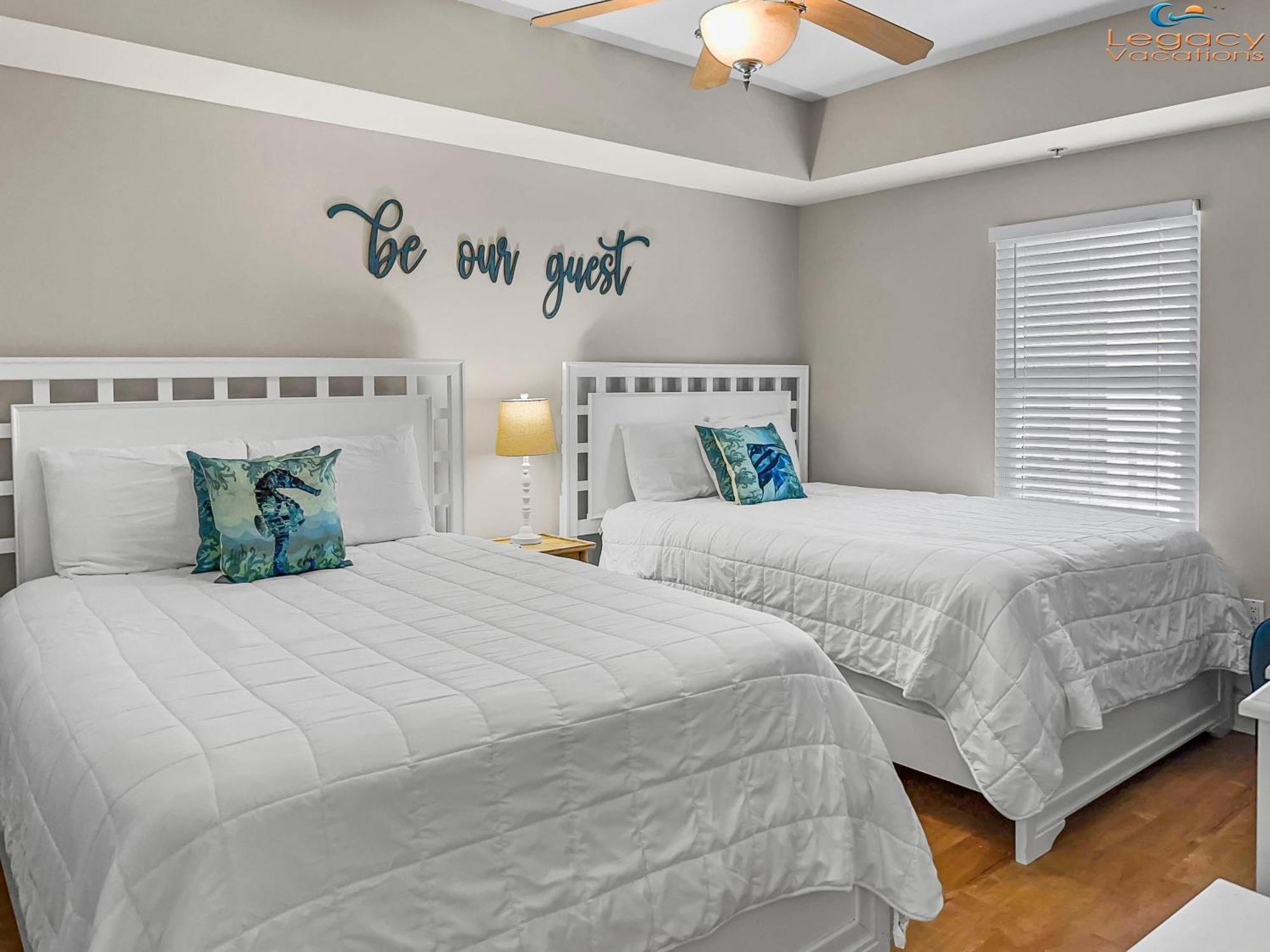Apartment Smp 401-beachfront- Comfortable Balcony Furniture!