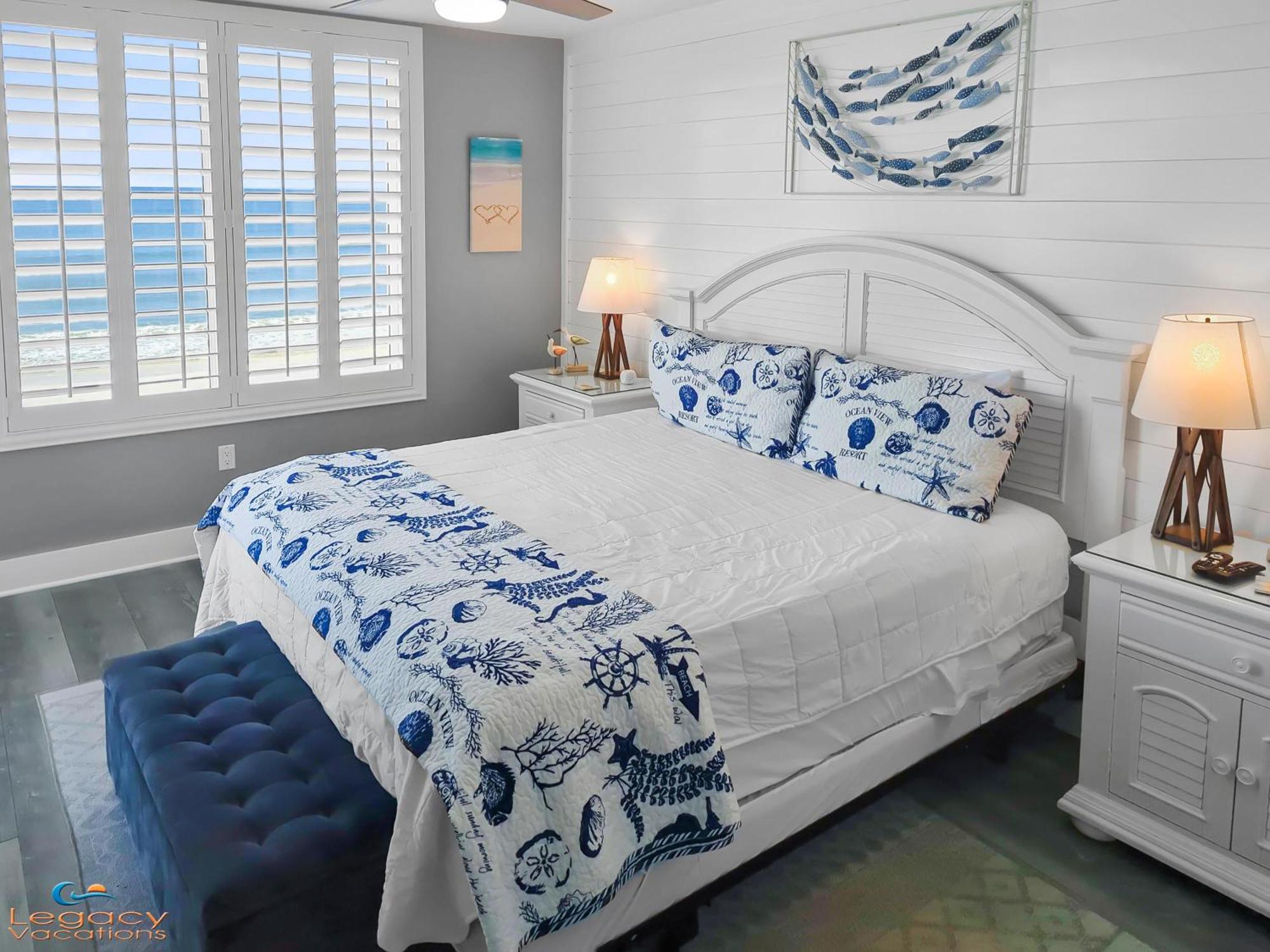 Ip510-beautifully 3bd Beachfront-beach Service Apartment