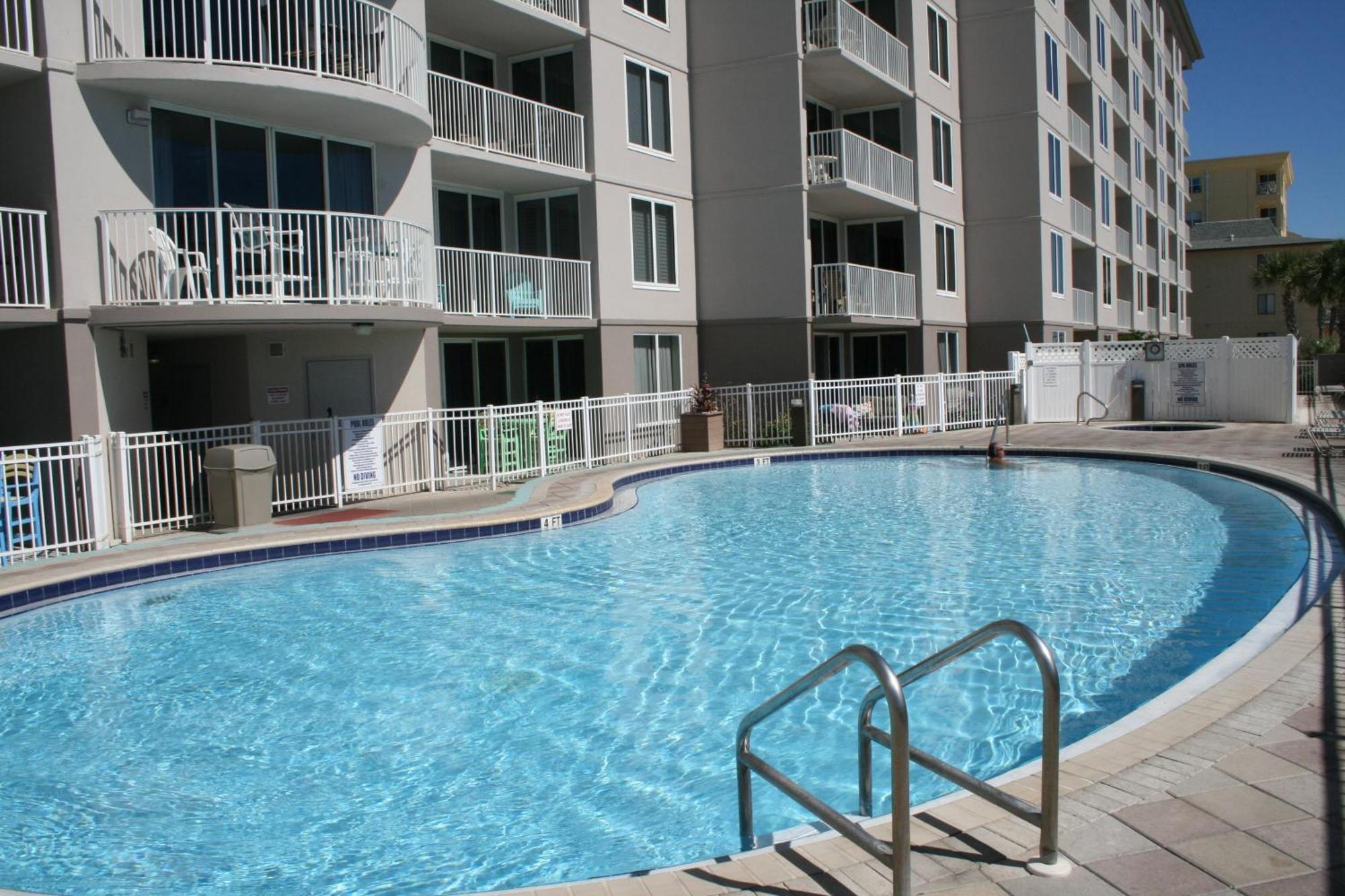 Ip301-beautiful 3 Bed Beachfront-premium Amenities Apartment