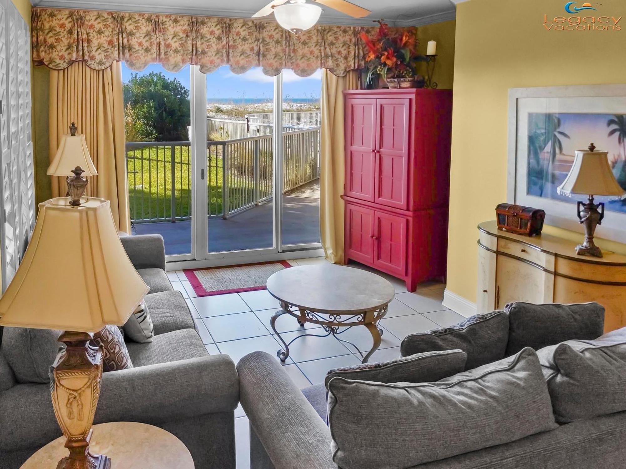 Smp 101 - 3 Bedroom Bchfront Poolside - Sleeps 9! *