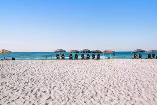Apartment So 706 - Floor Updated 3bdr Beachfront Condo!