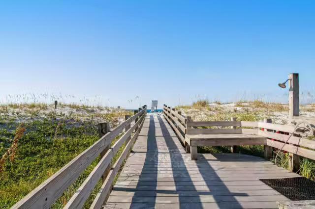 So 706 - Floor Updated 3bdr Beachfront Condo! * Fort Walton Beach