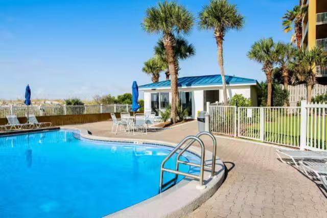 Apartment So 706 - Floor Updated 3bdr Beachfront Condo!