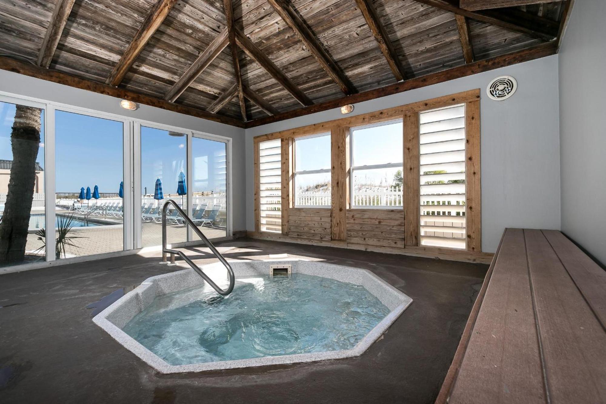 So 706 - Floor Updated 3bdr Beachfront Condo! Fort Walton Beach
