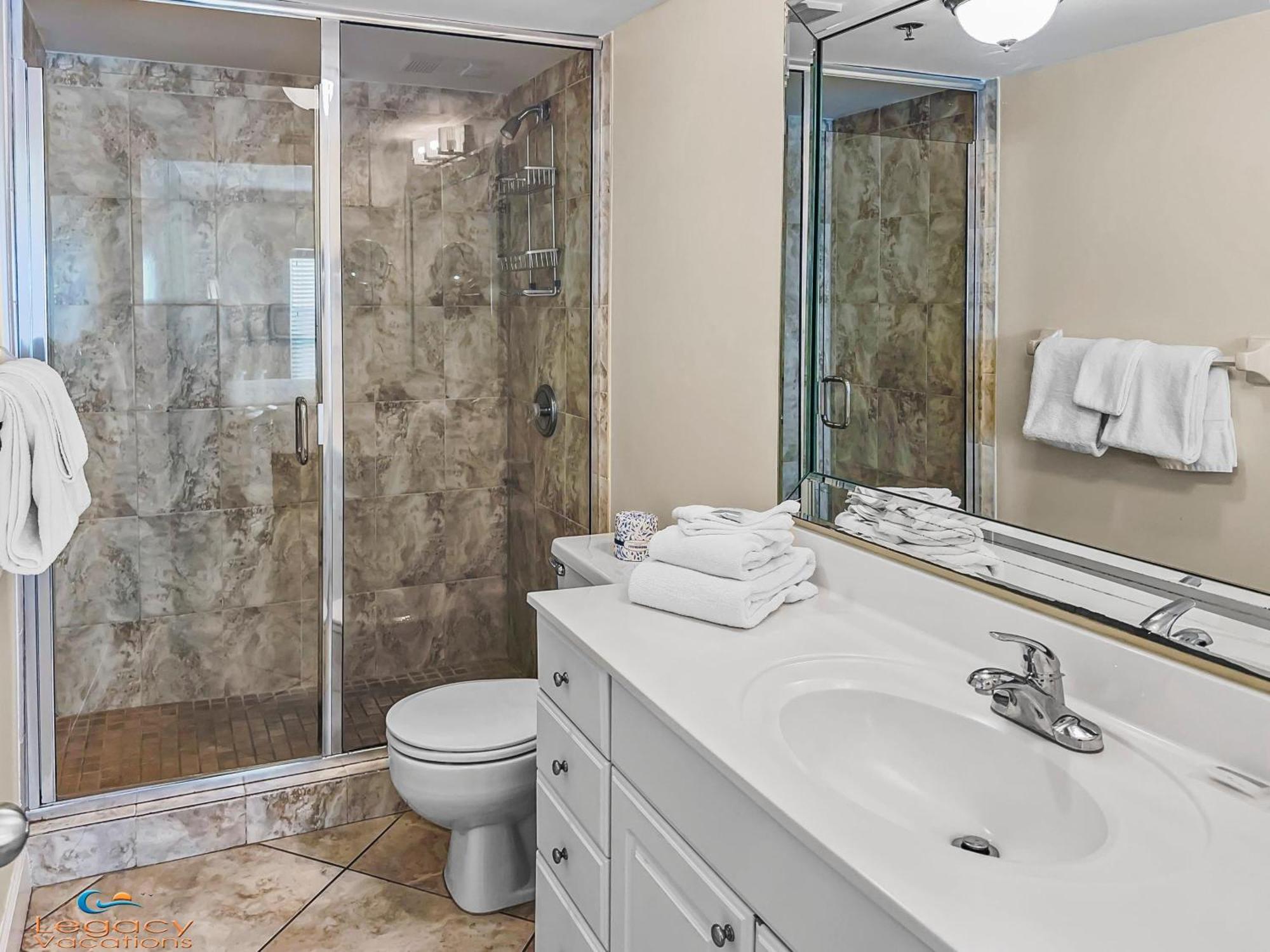 So 706 - Floor Updated 3bdr Beachfront Condo! Fort Walton Beach