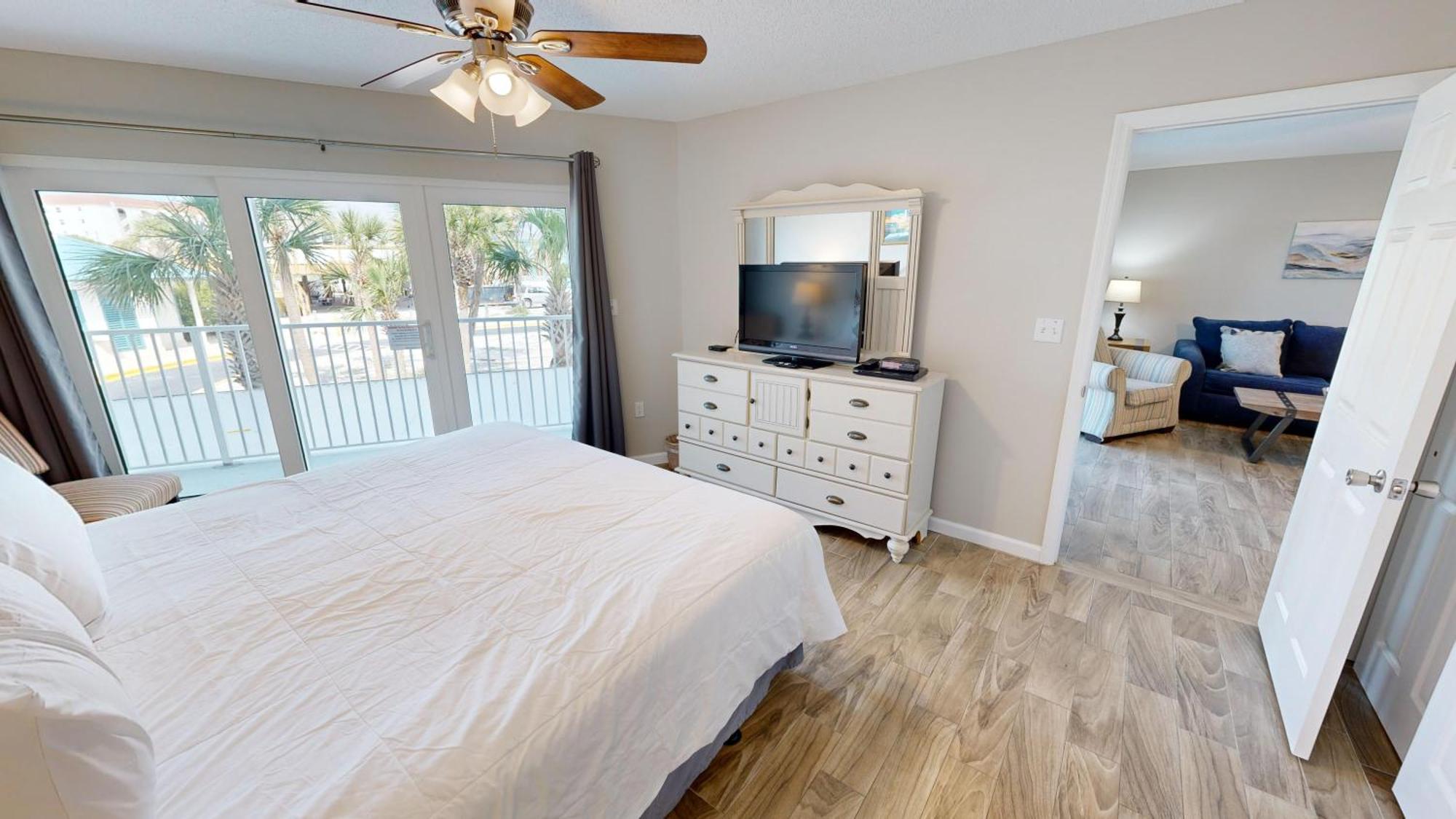 Seacrest 204- By Isle Apartment