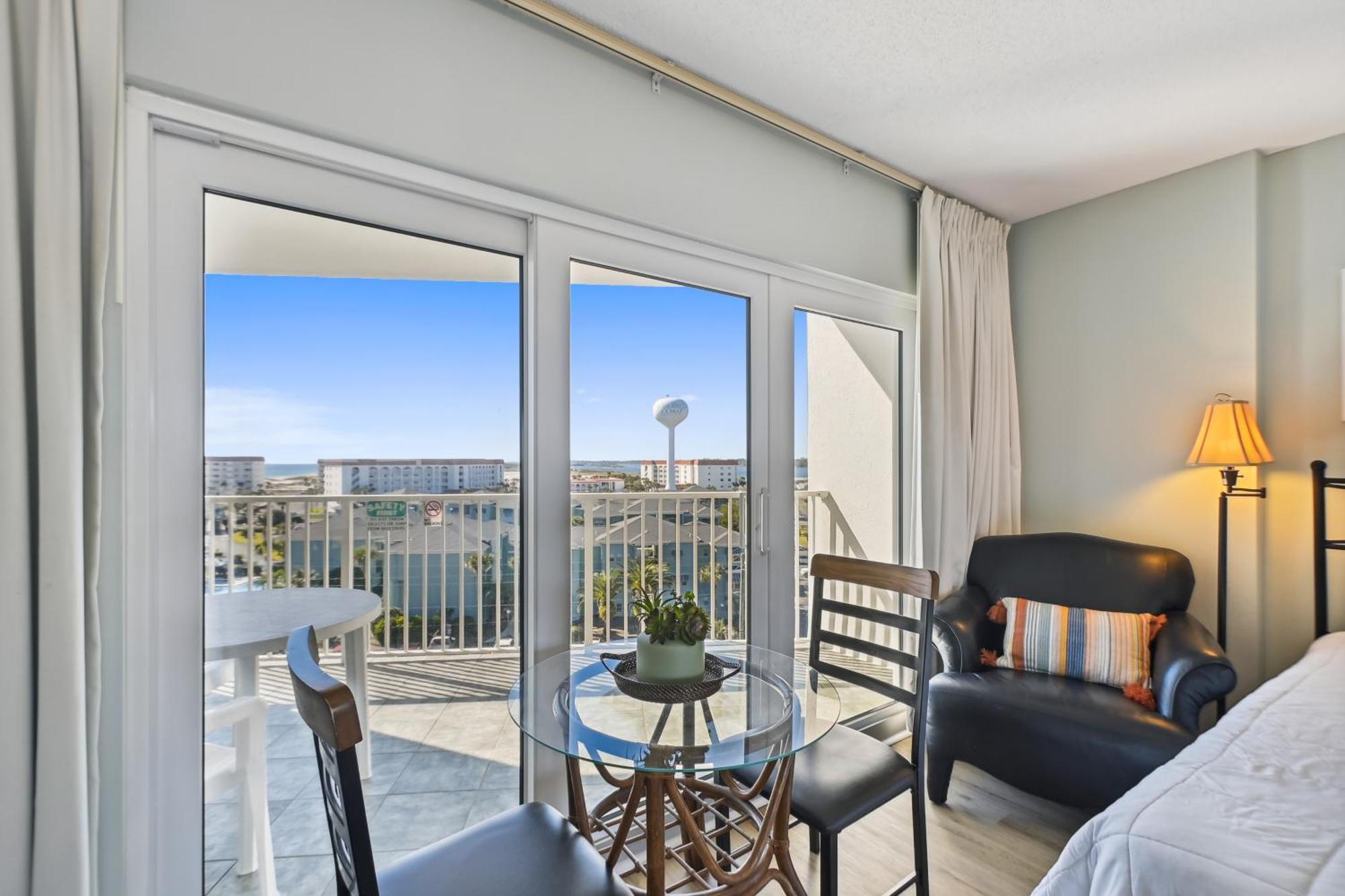 Apartment Seacrest 715a- By Isle *
