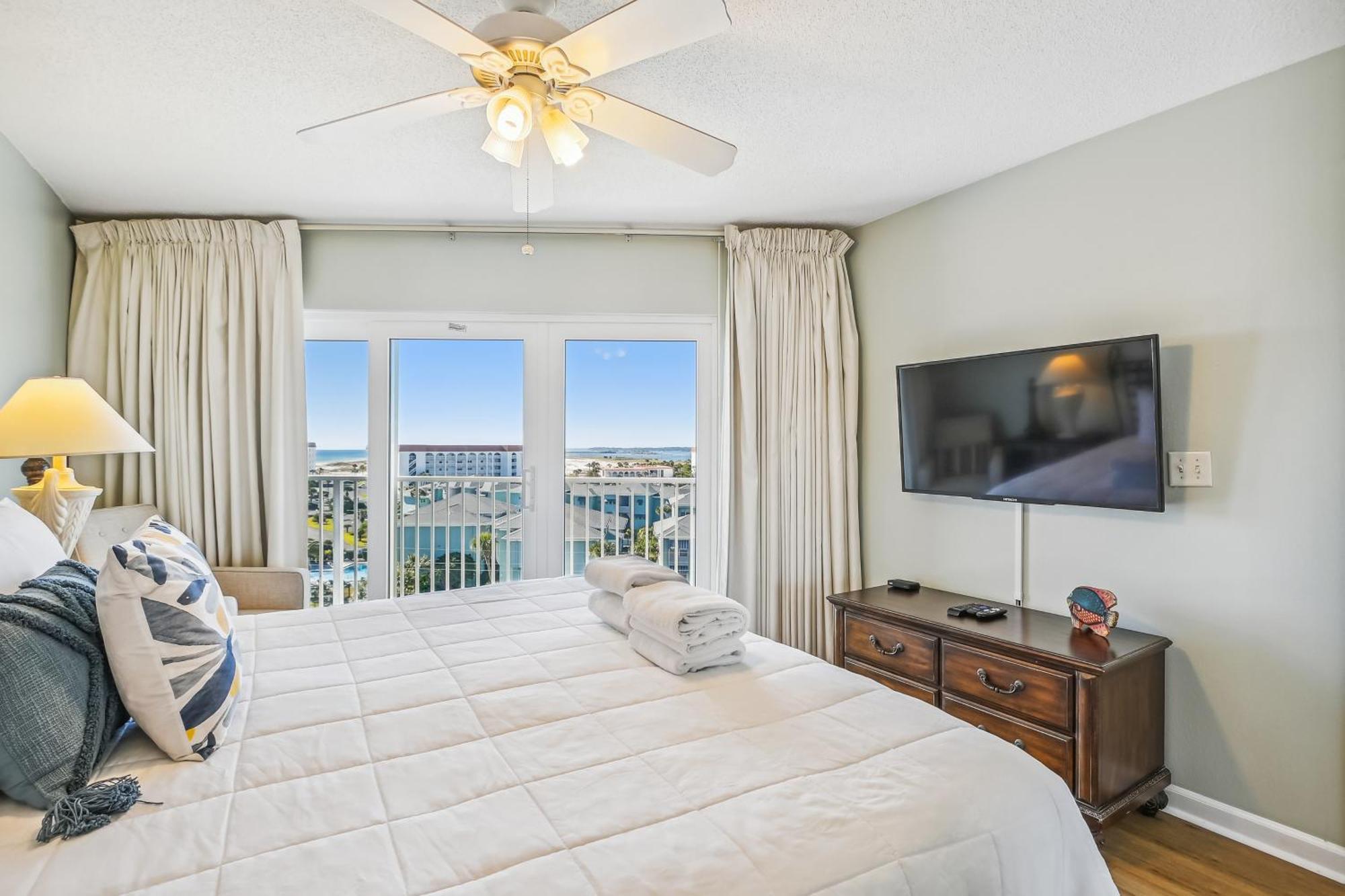 Seacrest 715b- By Isle Apartment *