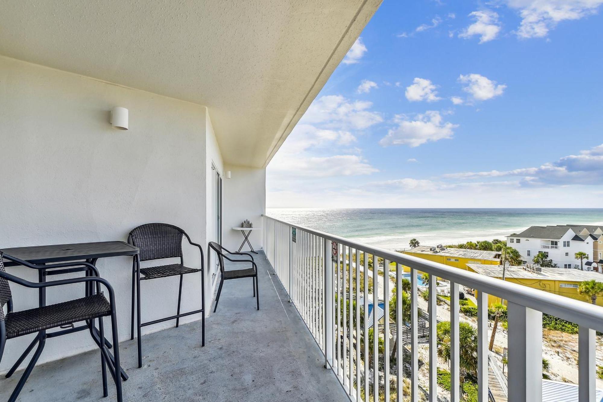 Apartment Seacrest 703- By Isle