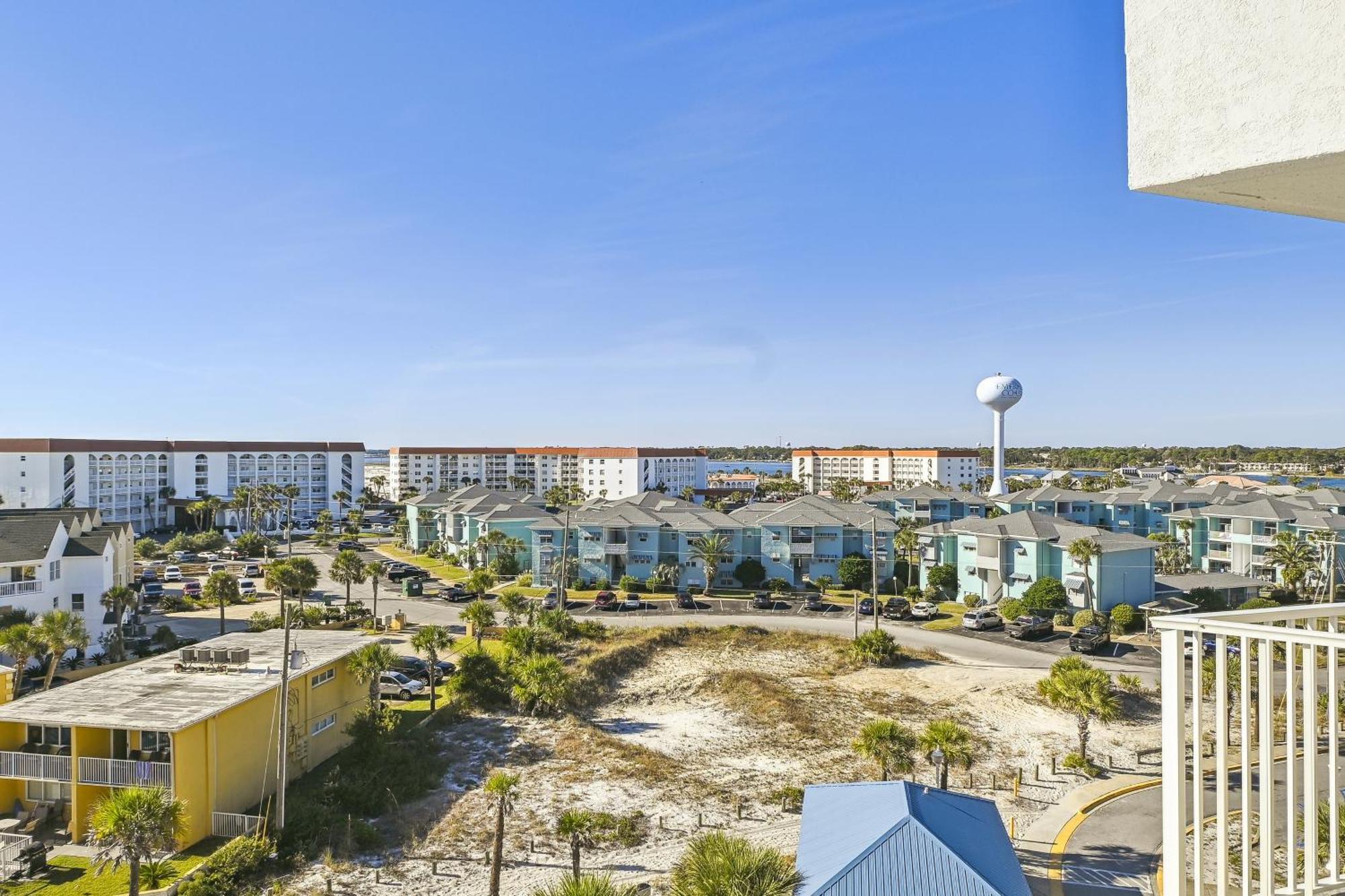 Seacrest 701b- By Isle Apartment *