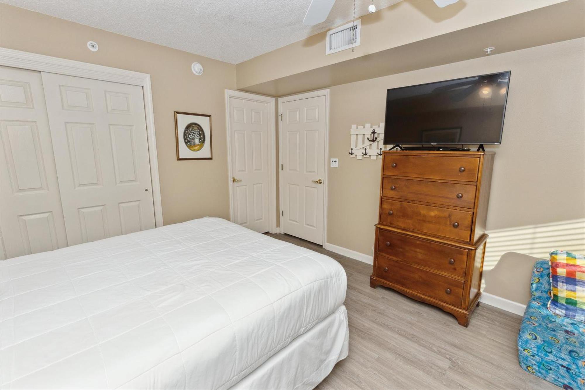 Seacrest 604- By Isle Apartment