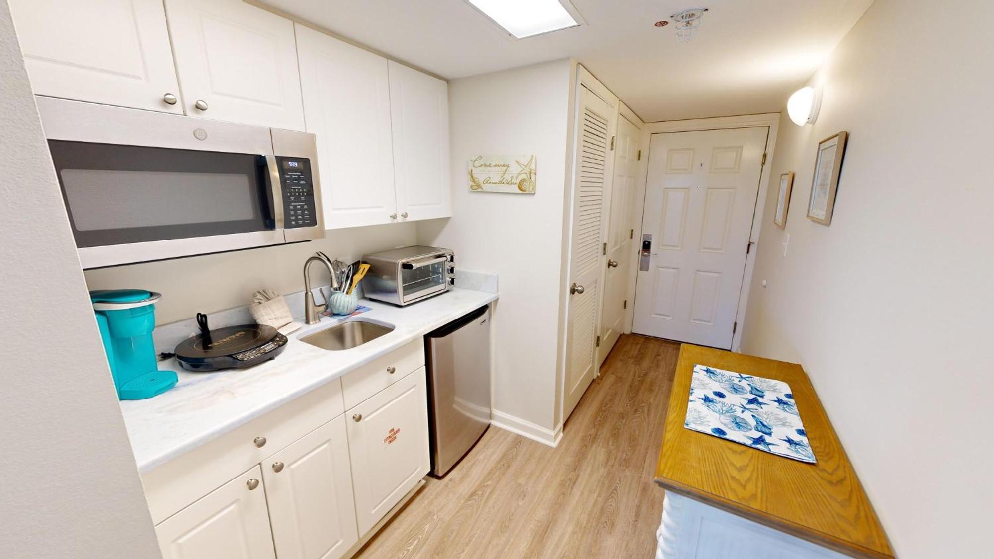 Apartment Seacrest 515a- By Isle