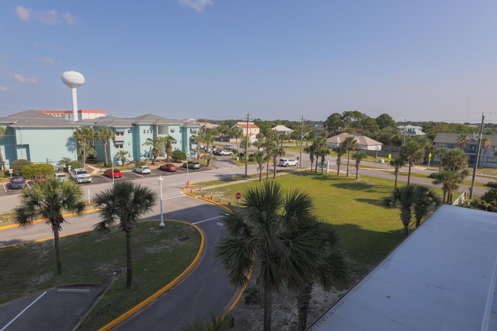 Seacrest 413- By Isle Apartment *