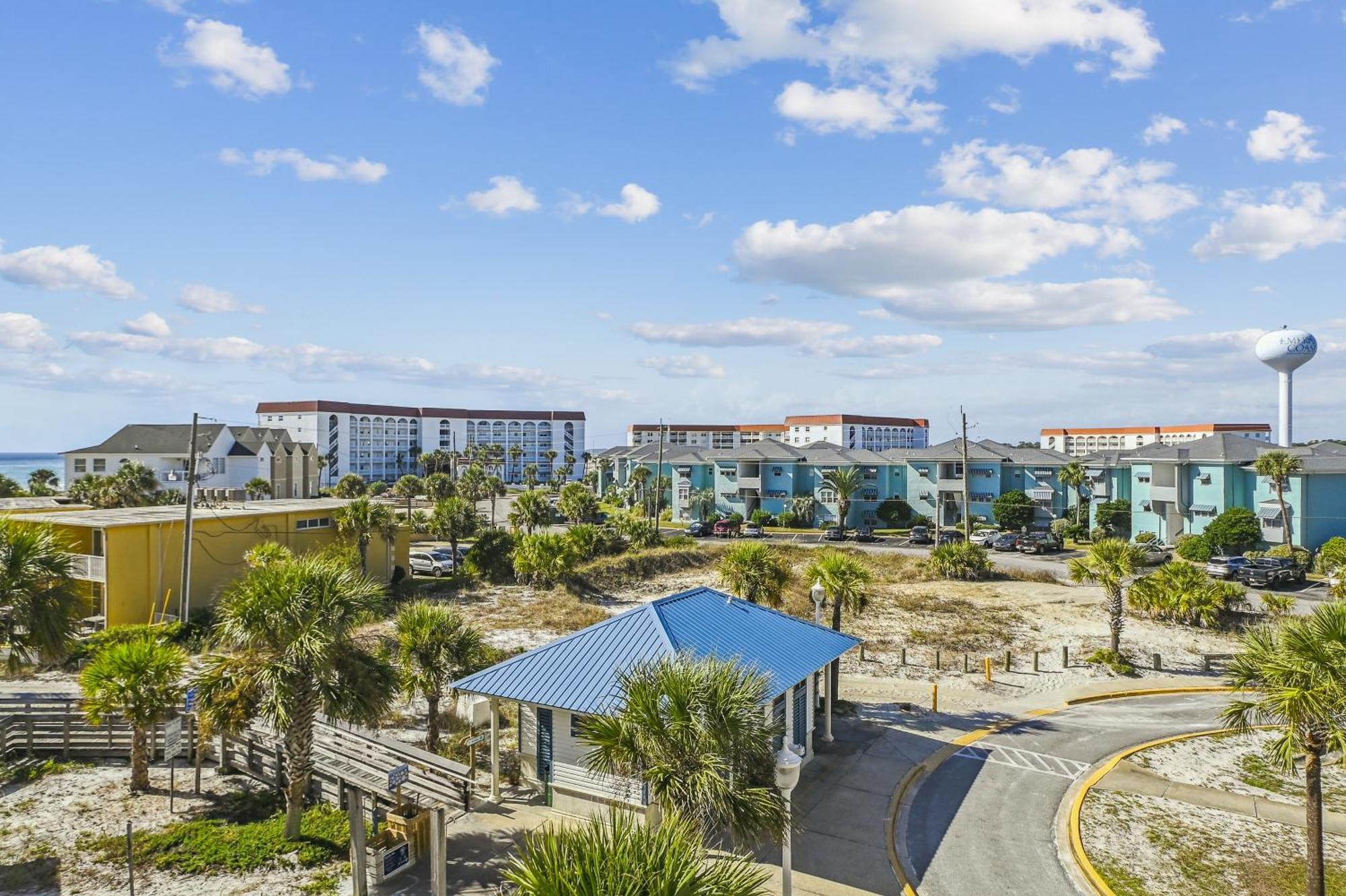 Seacrest 402- By Isle Apartment Fort Walton Beach