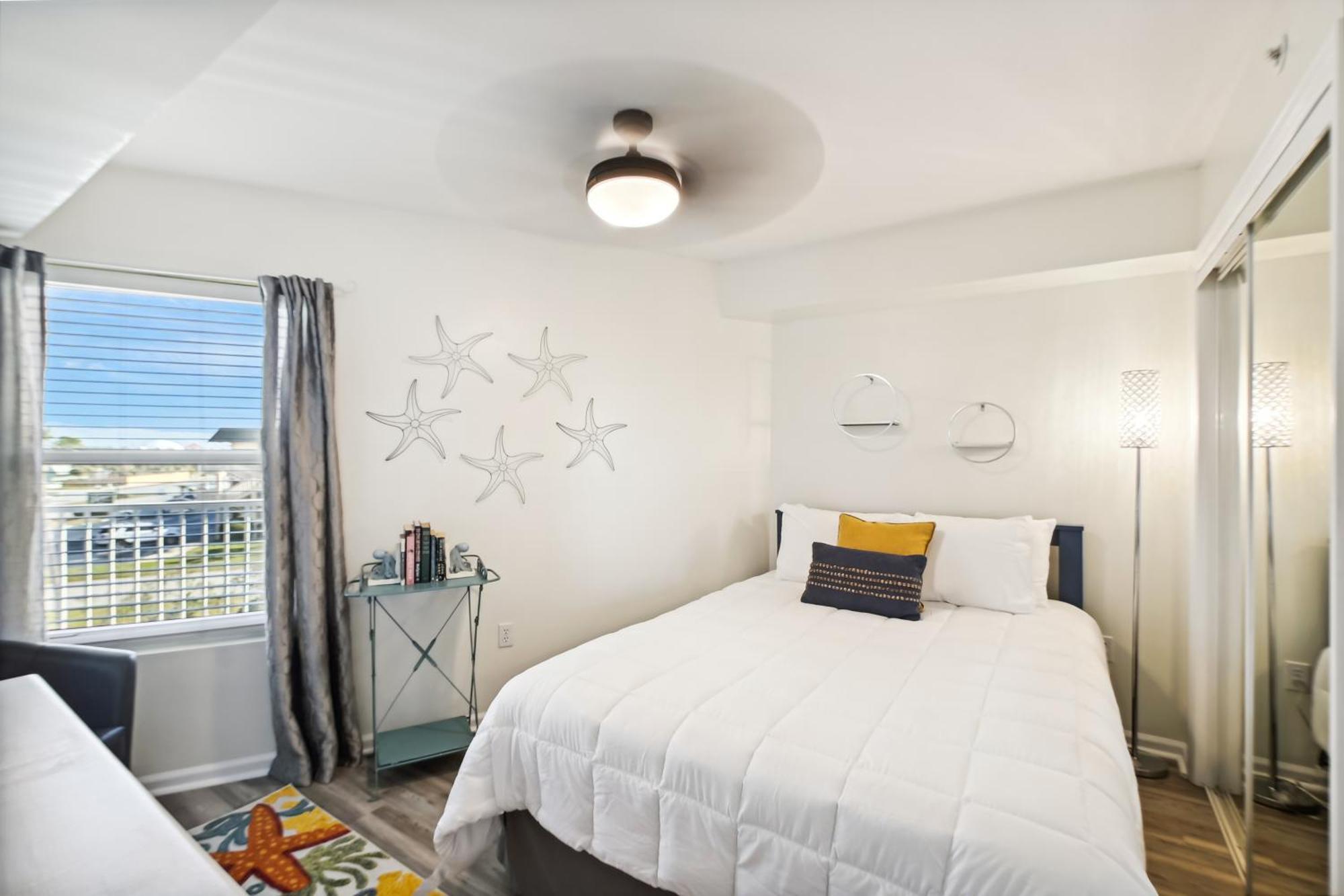 Seacrest 313- By Isle Apartment *