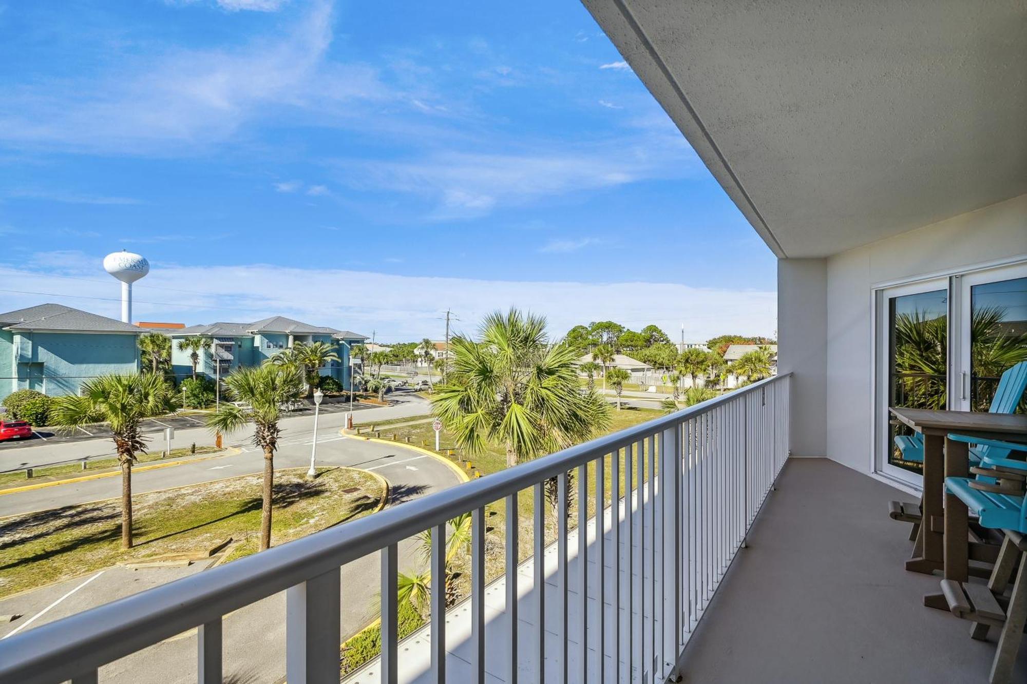 Seacrest 313- By Isle Apartment Fort Walton Beach