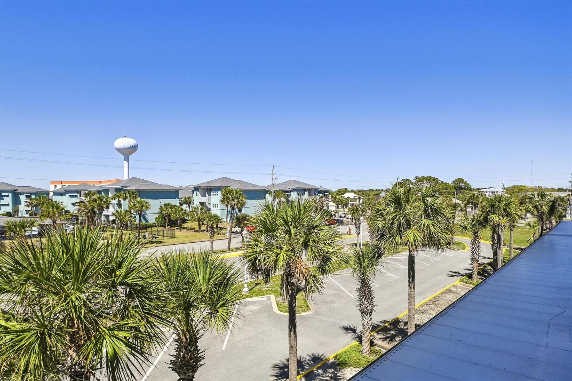 Apartment Seacrest 308- By Isle