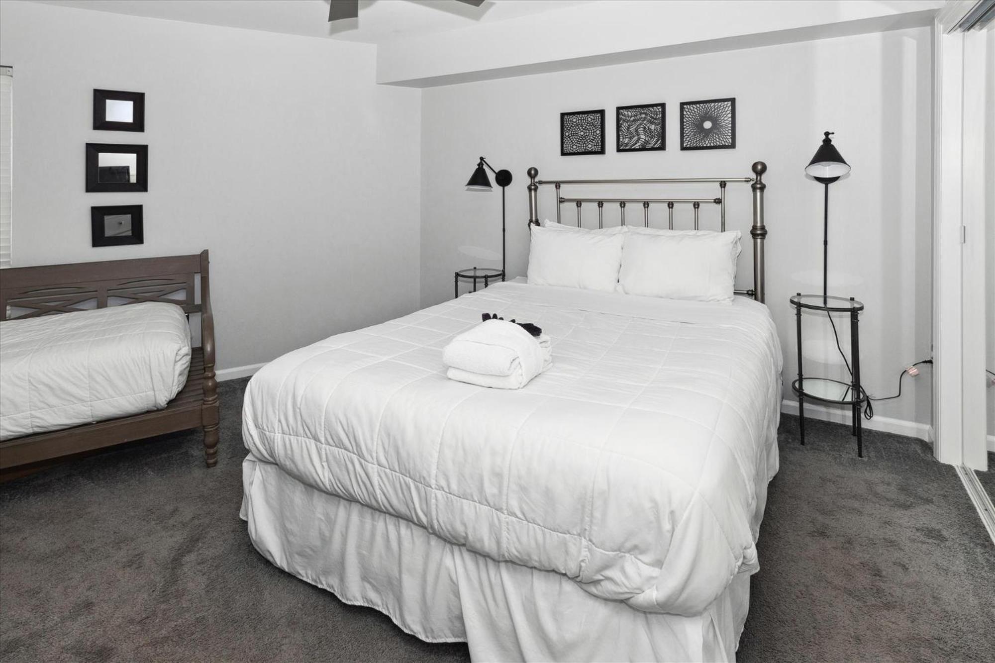 Apartment Seacrest 305- By Isle *