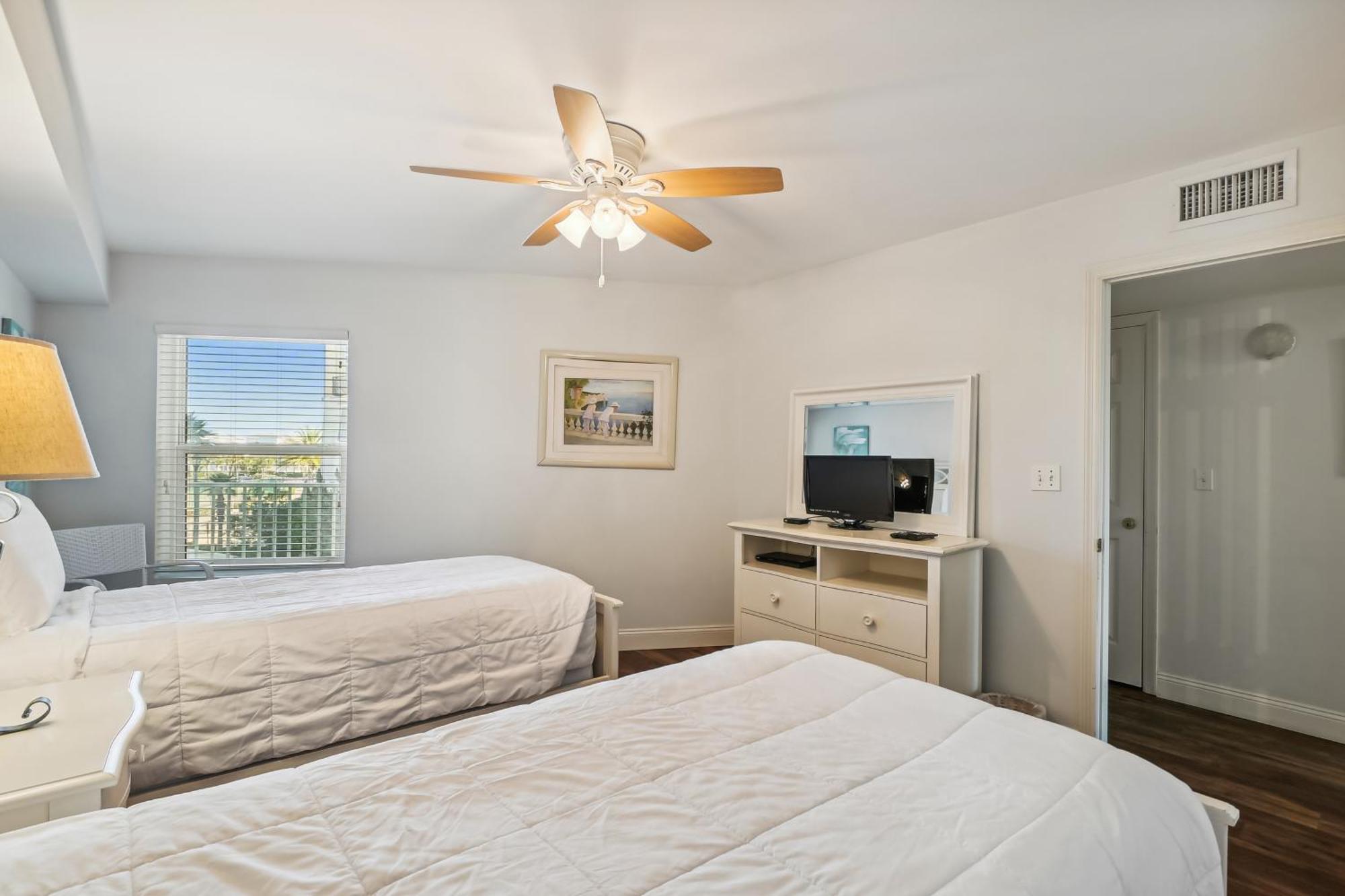 Apartment Seacrest 301b- By Isle Fort Walton Beach