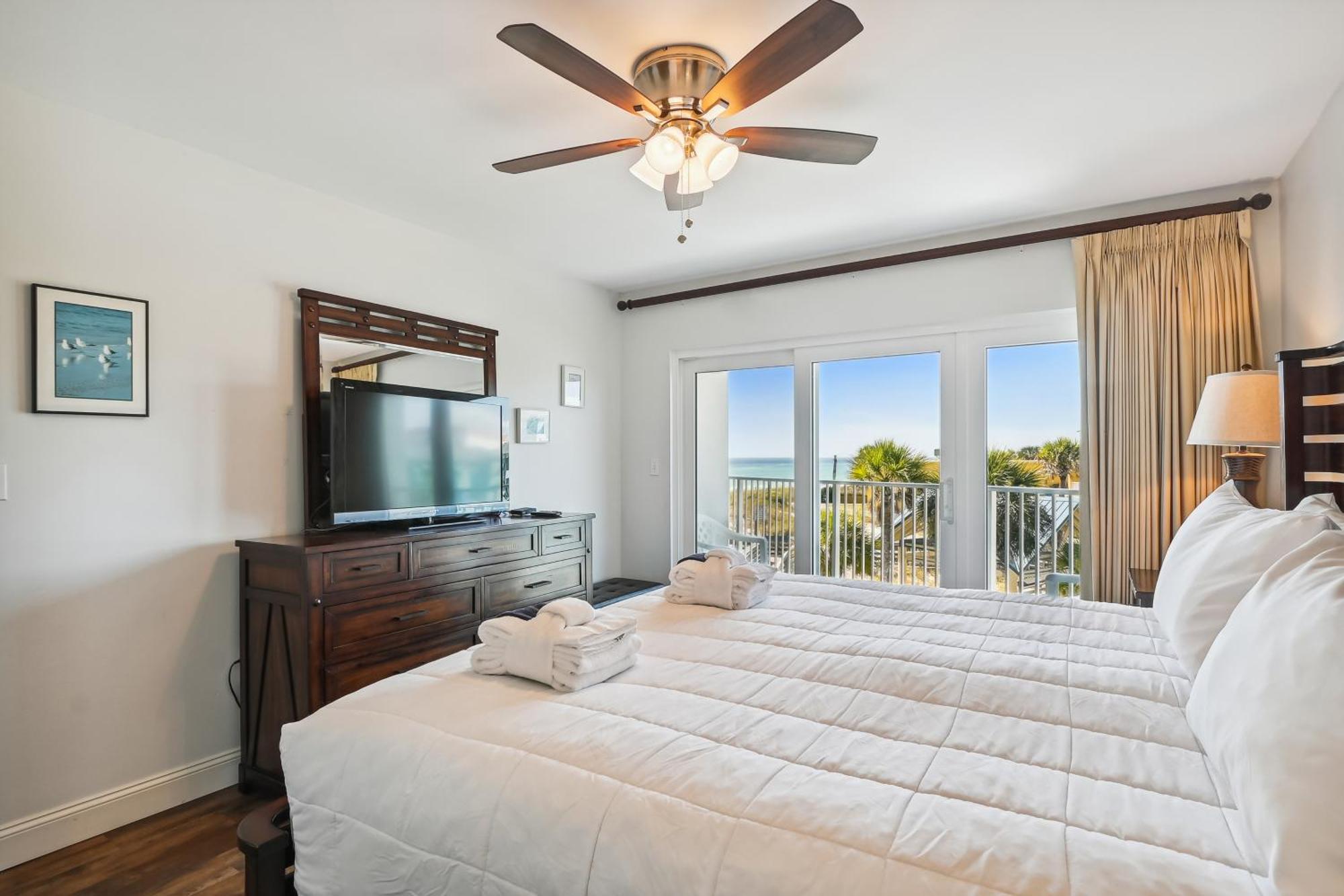 Seacrest 301b- By Isle Fort Walton Beach