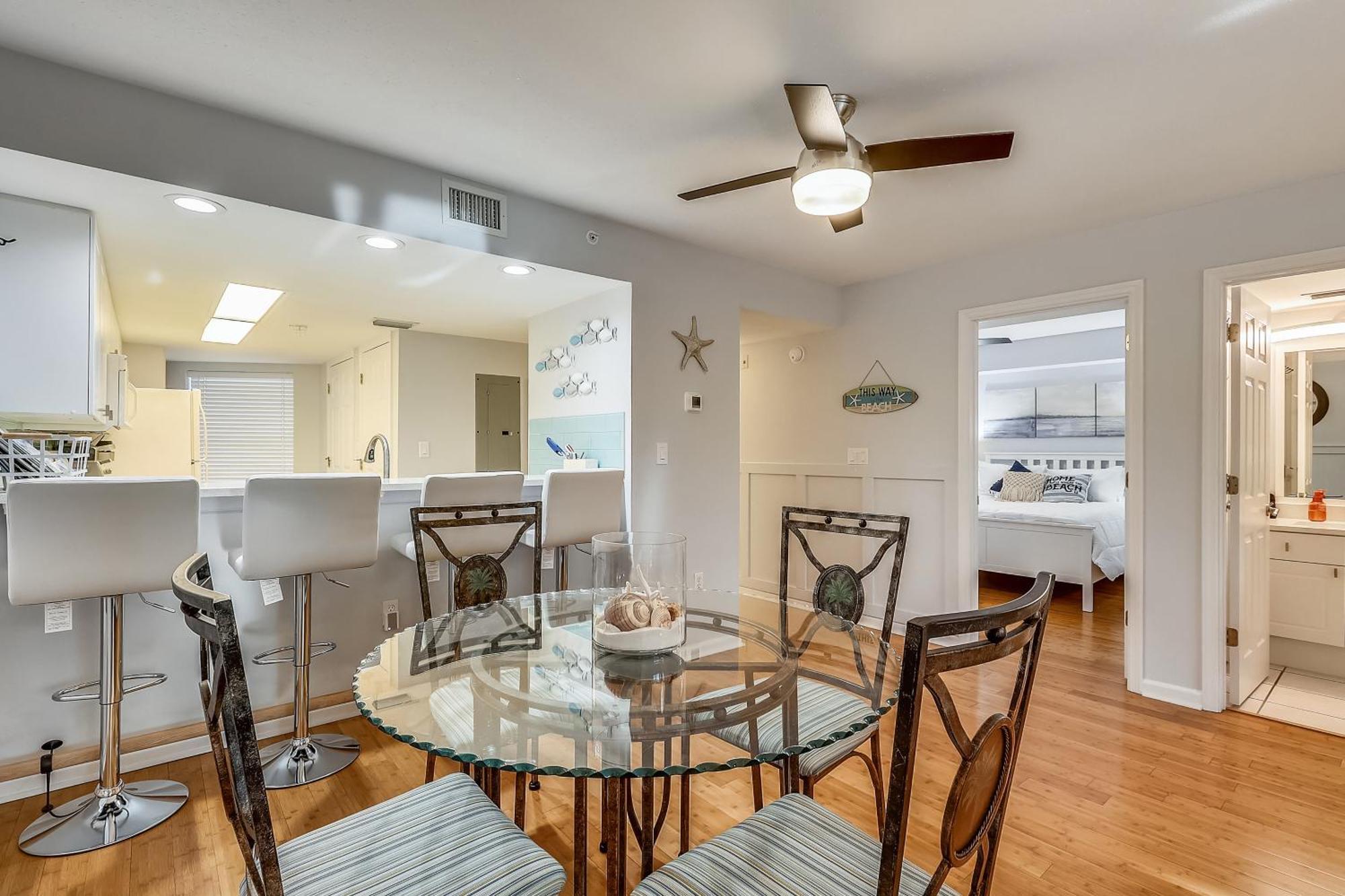 Seacrest 206- By Isle Apartment *