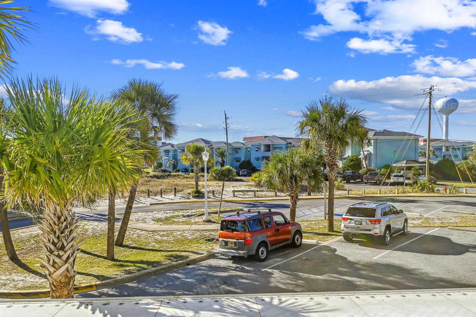 Seacrest 204- By Isle Fort Walton Beach